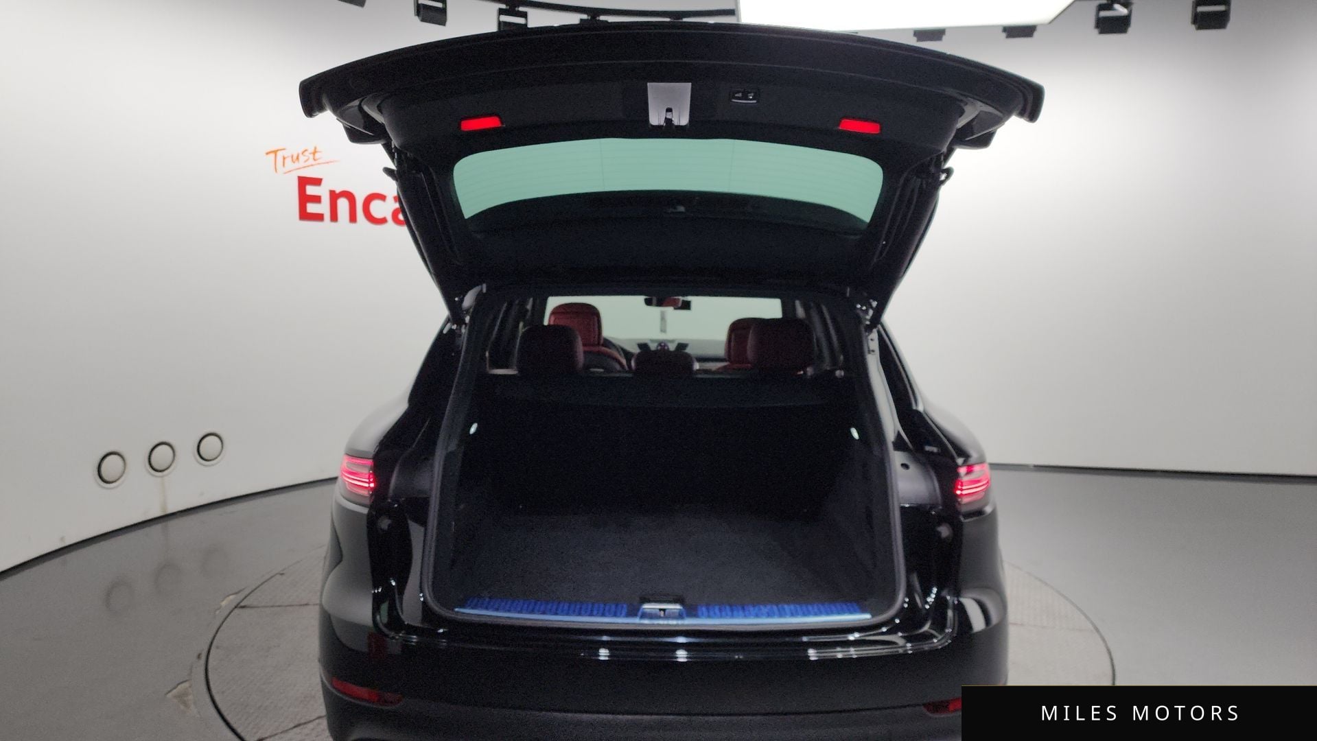 Porsche 카이엔 (PO536) 2023 — миниатюра 20