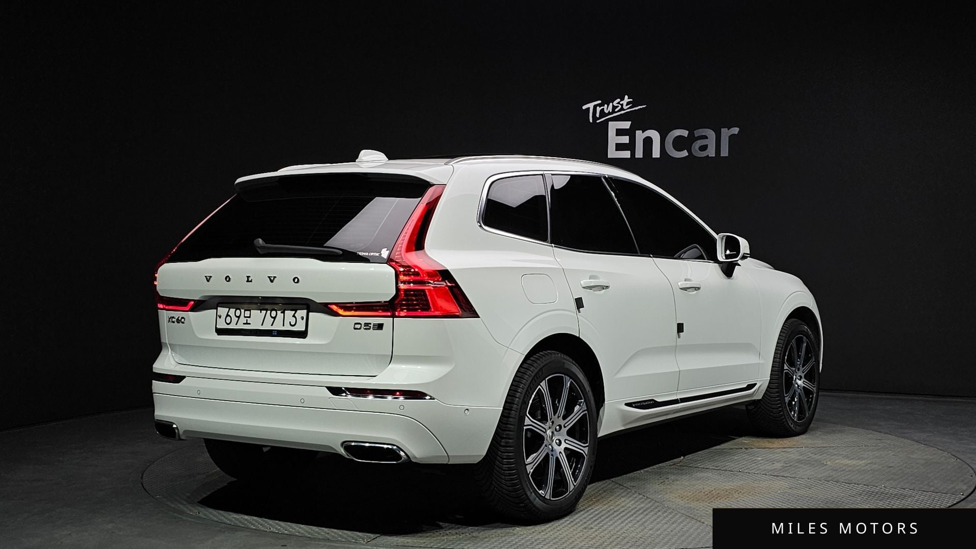 Volvo XC60 2019 — миниатюра 2