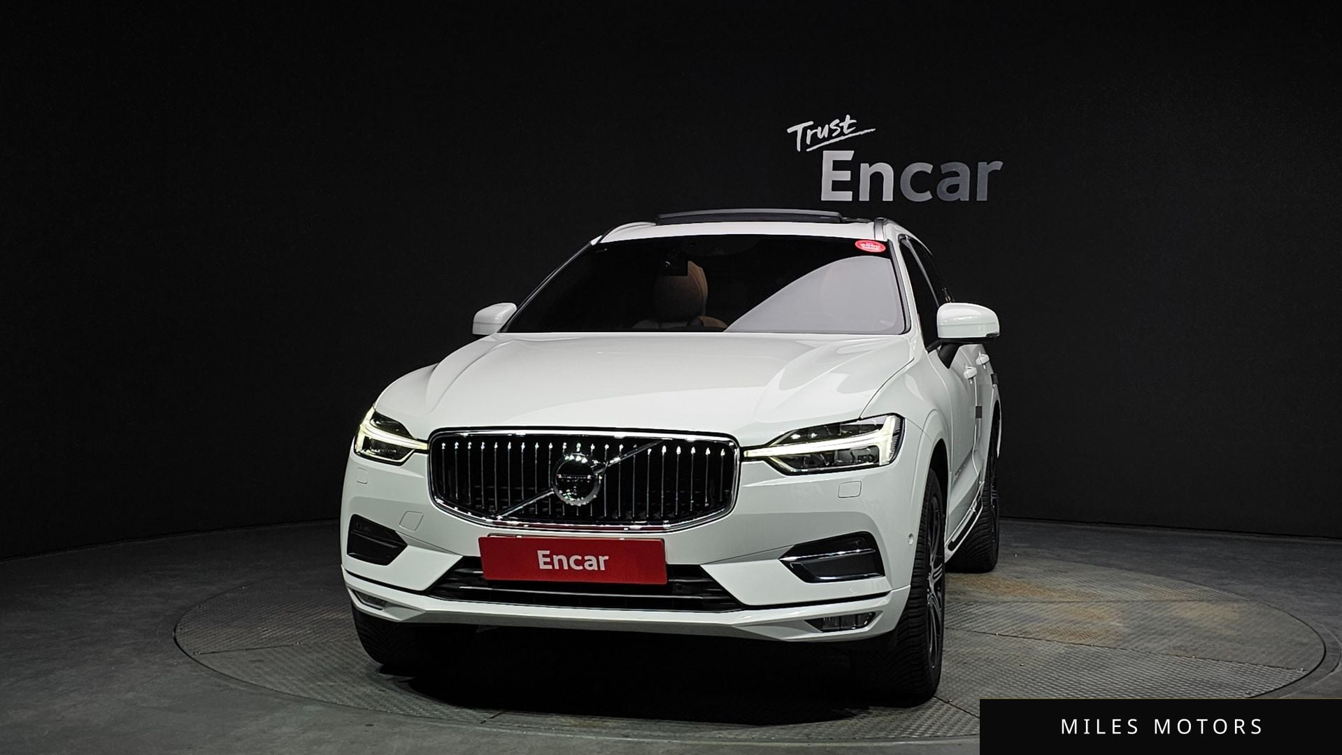 Volvo XC60 2019 — миниатюра 3