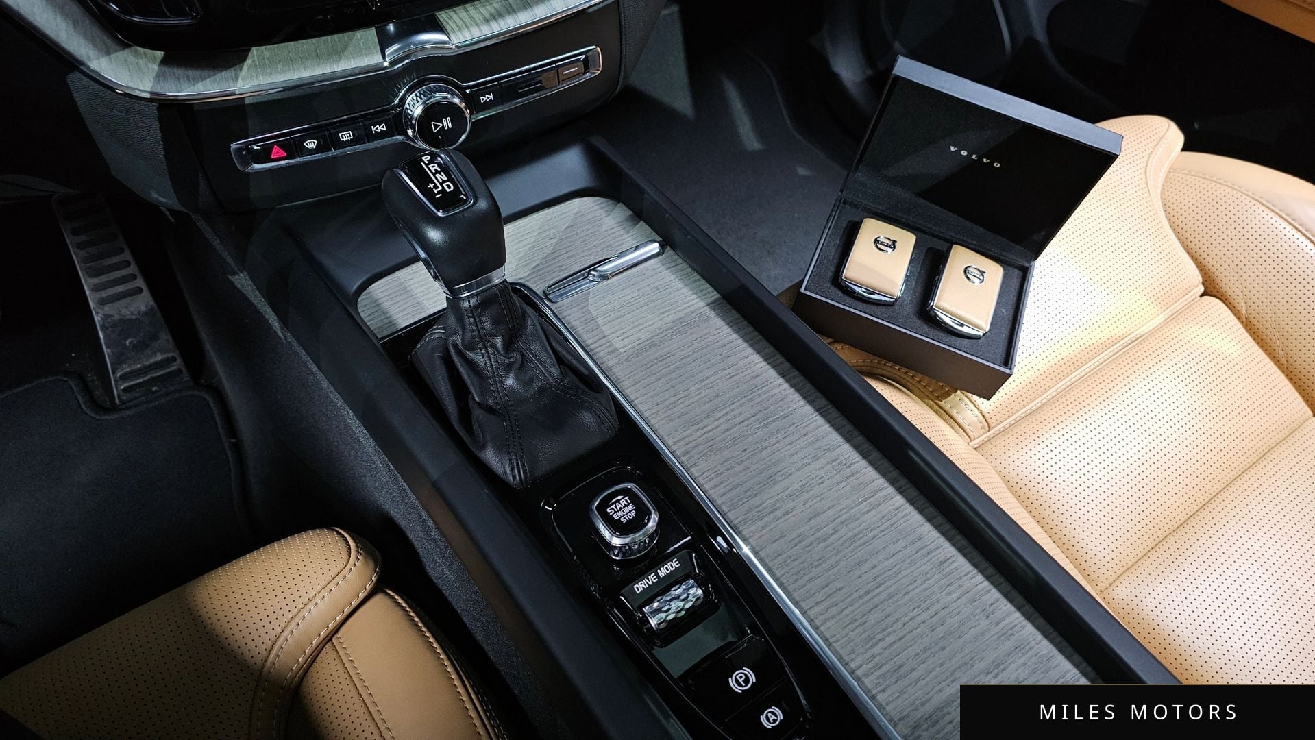 Volvo XC60 2019 — миниатюра 9
