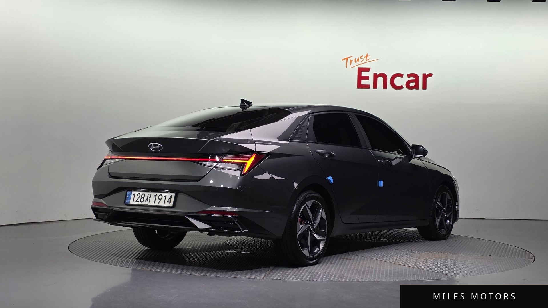 Hyundai AVANTE 2021 — миниатюра 2