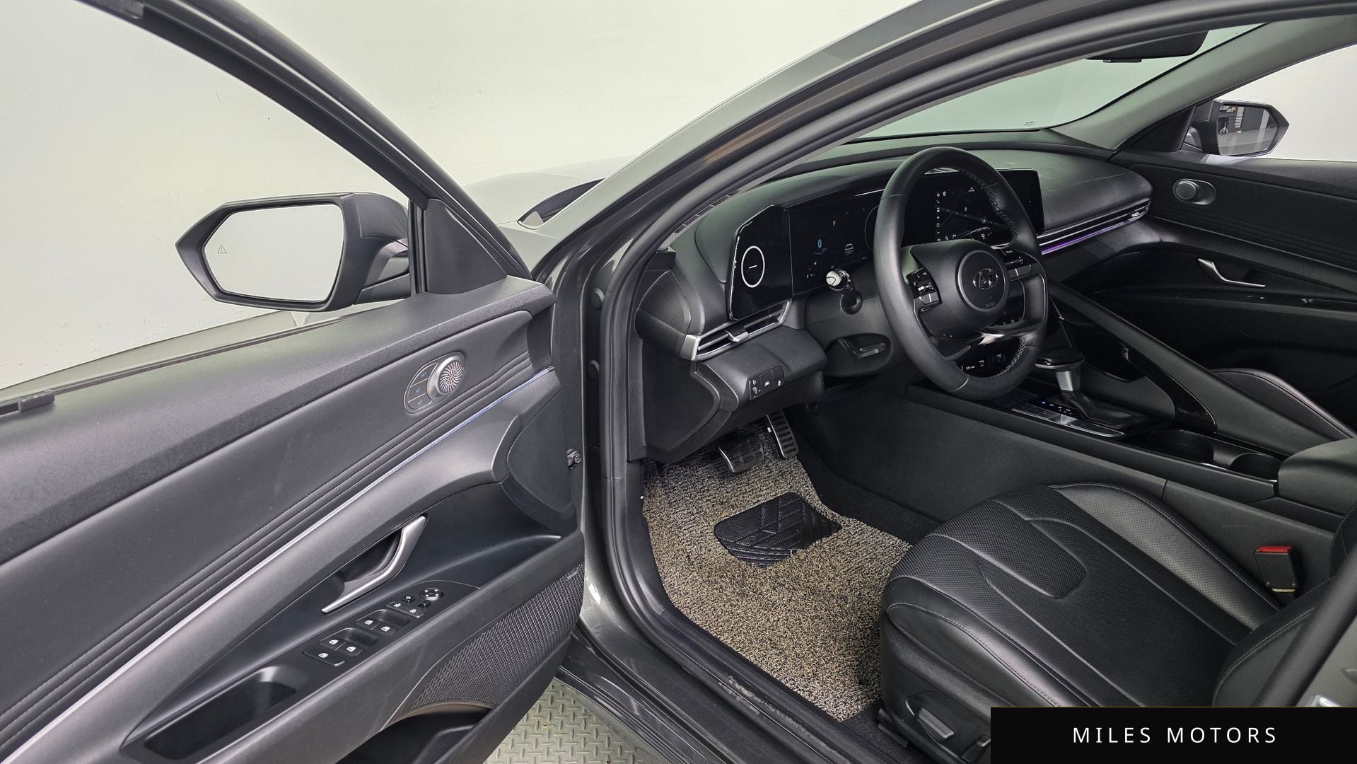 Hyundai AVANTE 2021 — миниатюра 11