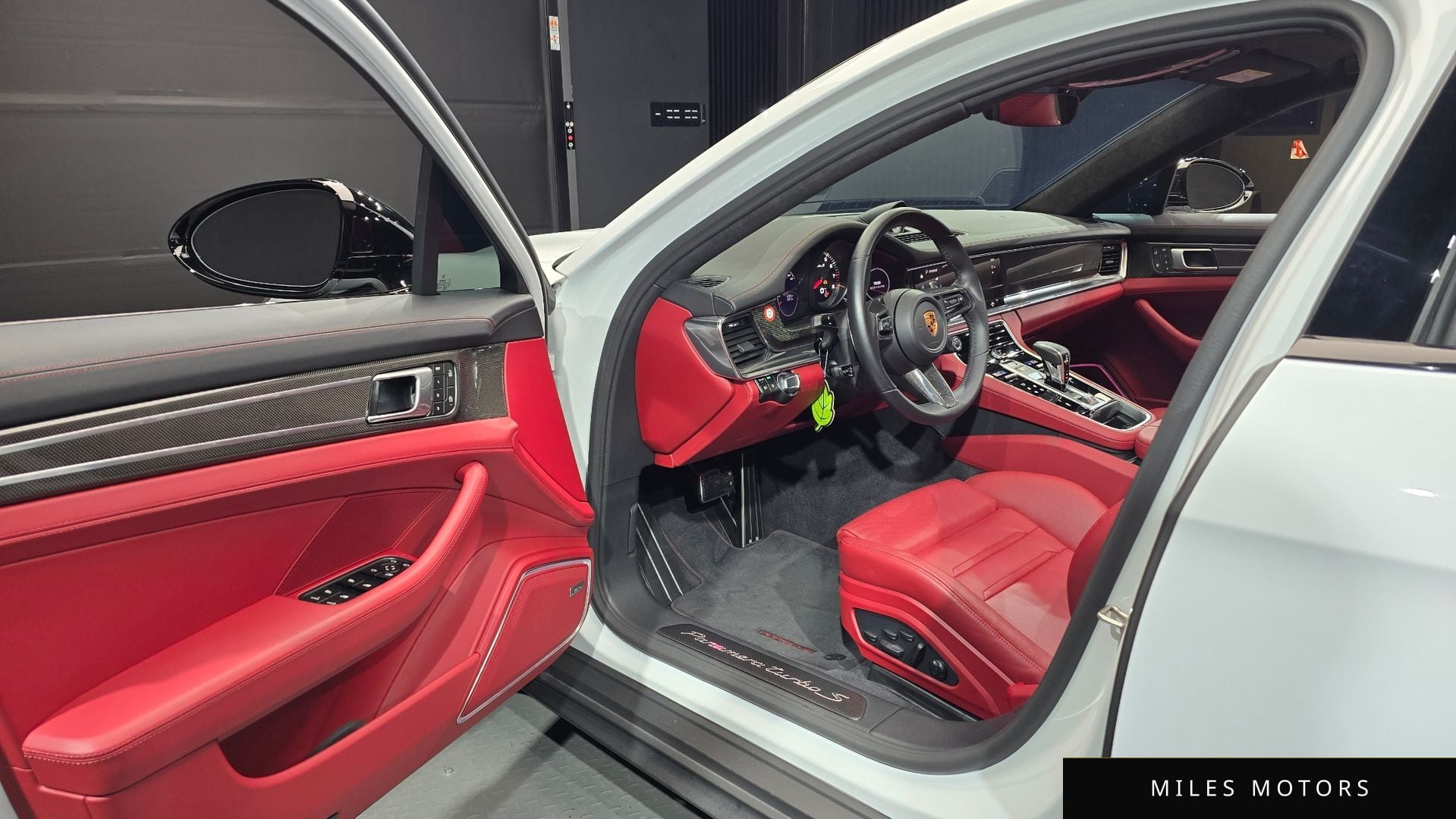 Porsche 파나메라 (971) 2023 — миниатюра 11