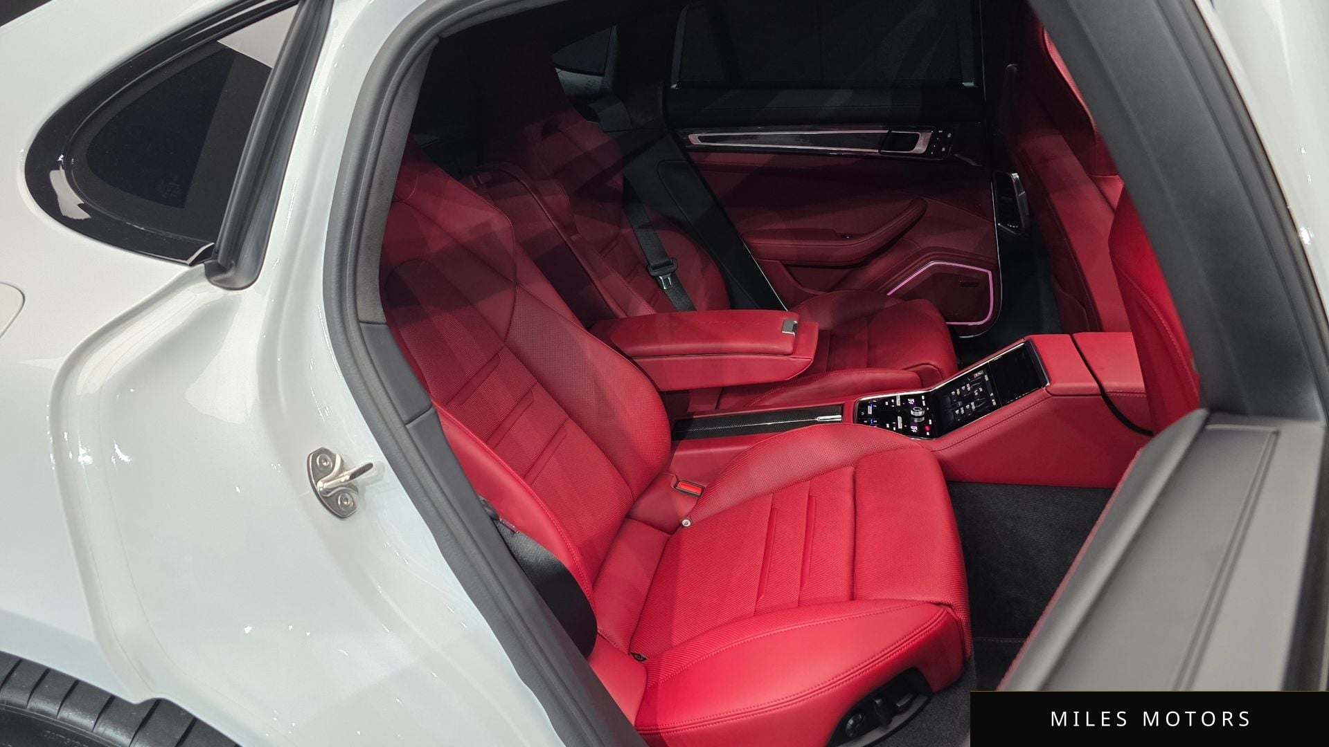 Porsche 파나메라 (971) 2023 — миниатюра 12