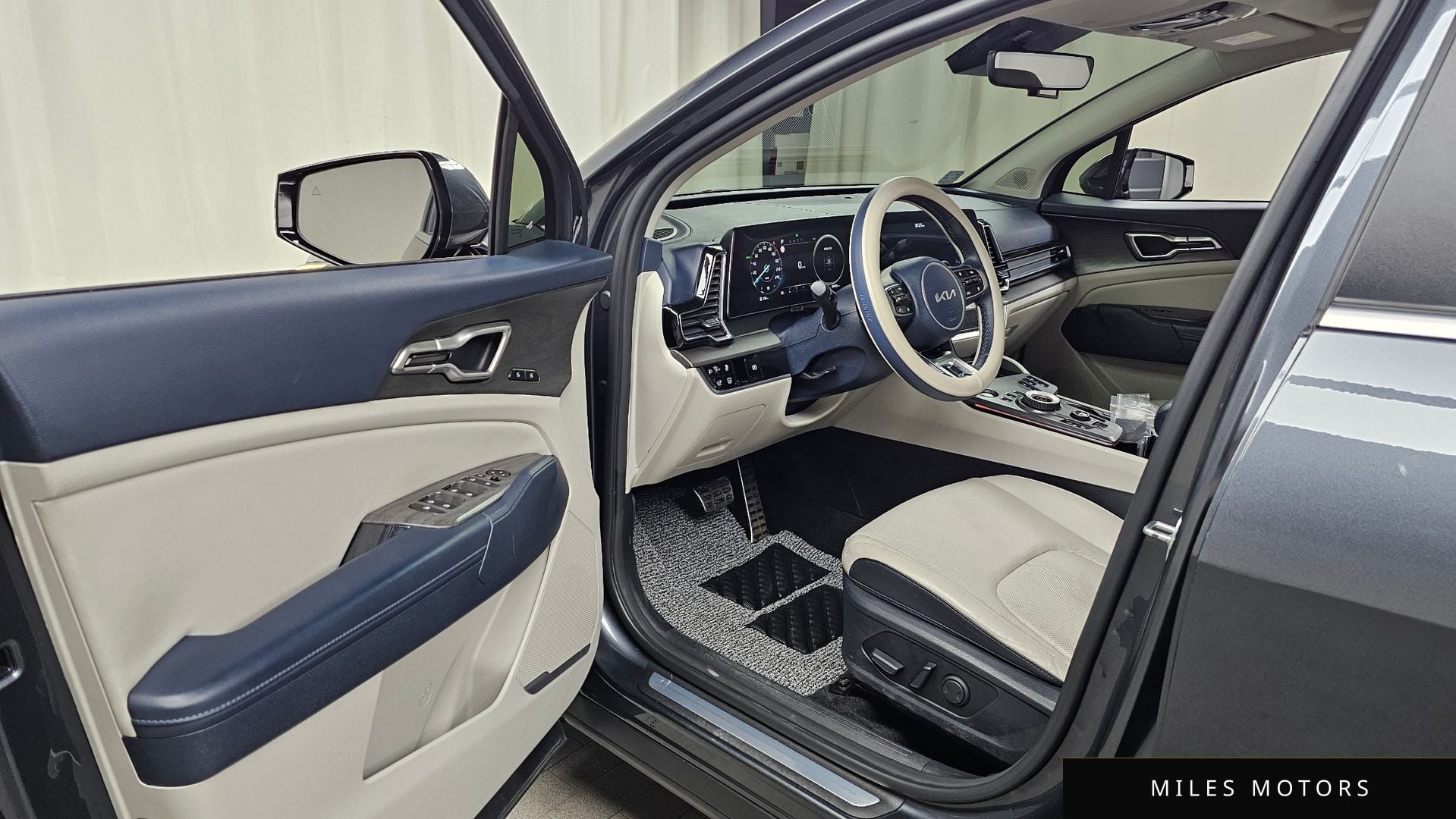Kia Sportage 2023 — миниатюра 10
