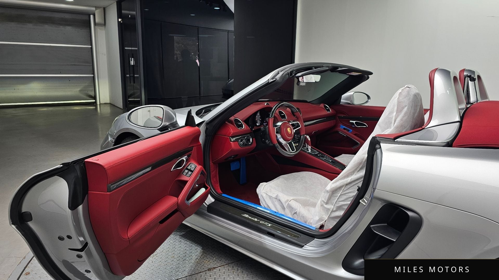 Porsche 718 박스터 2023 — миниатюра 11