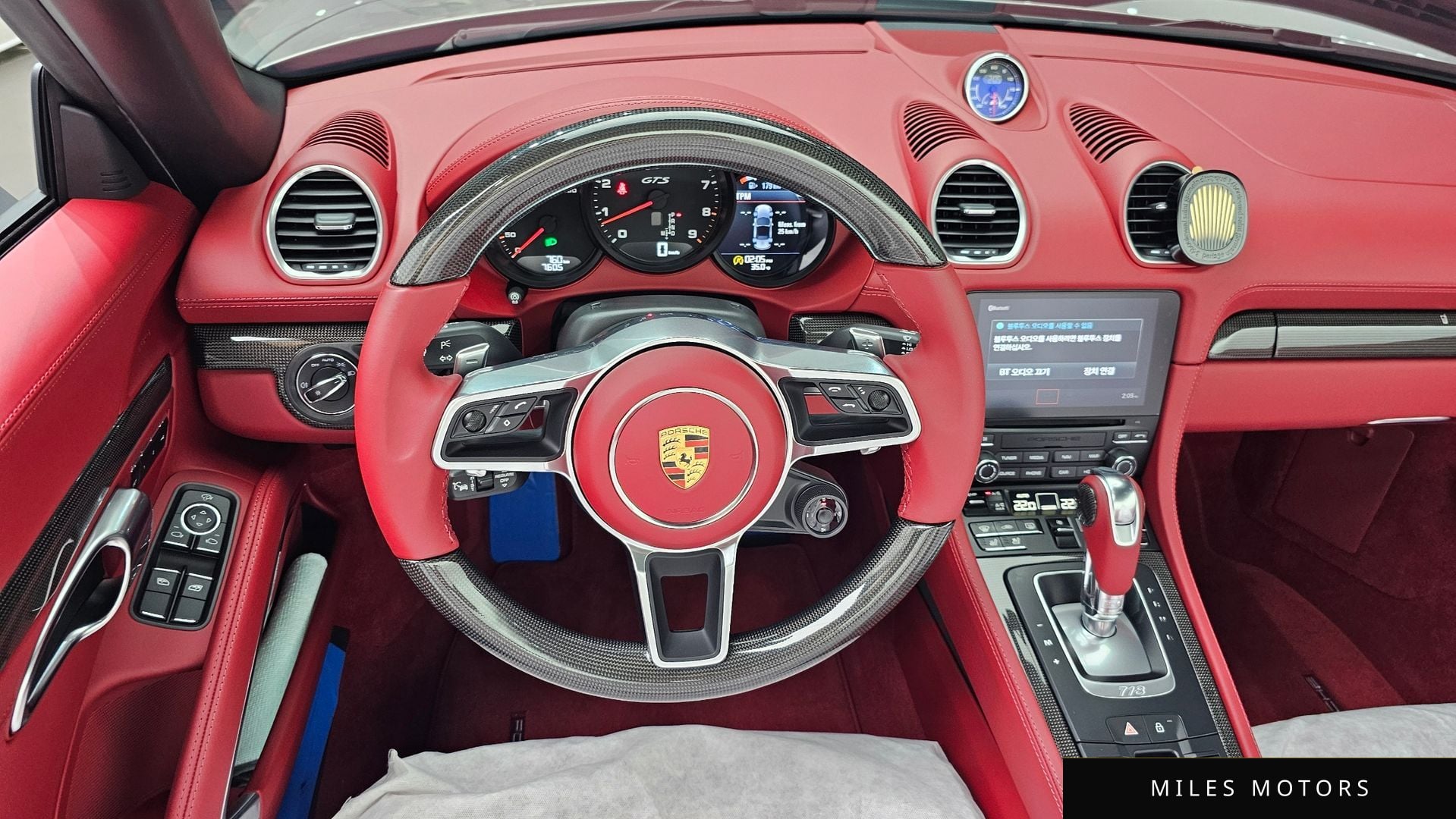 Porsche 718 박스터 2023 — миниатюра 12