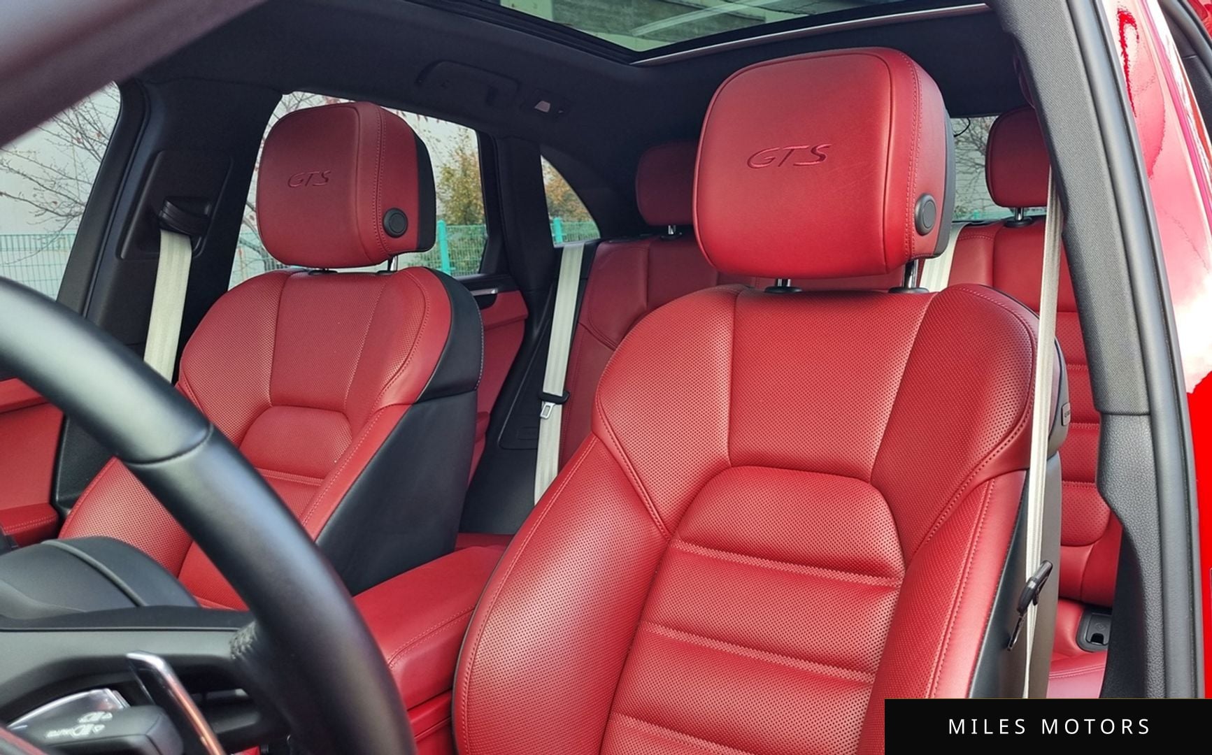 Porsche Macan 2023 — миниатюра 11
