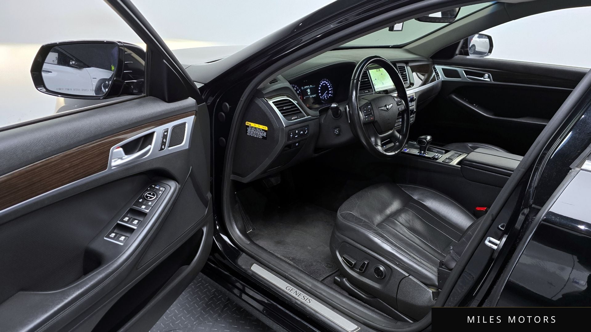 Genesis G80 2017 — миниатюра 11