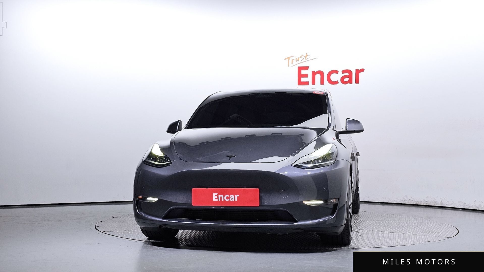 Tesla Model Y 2021 — миниатюра 3