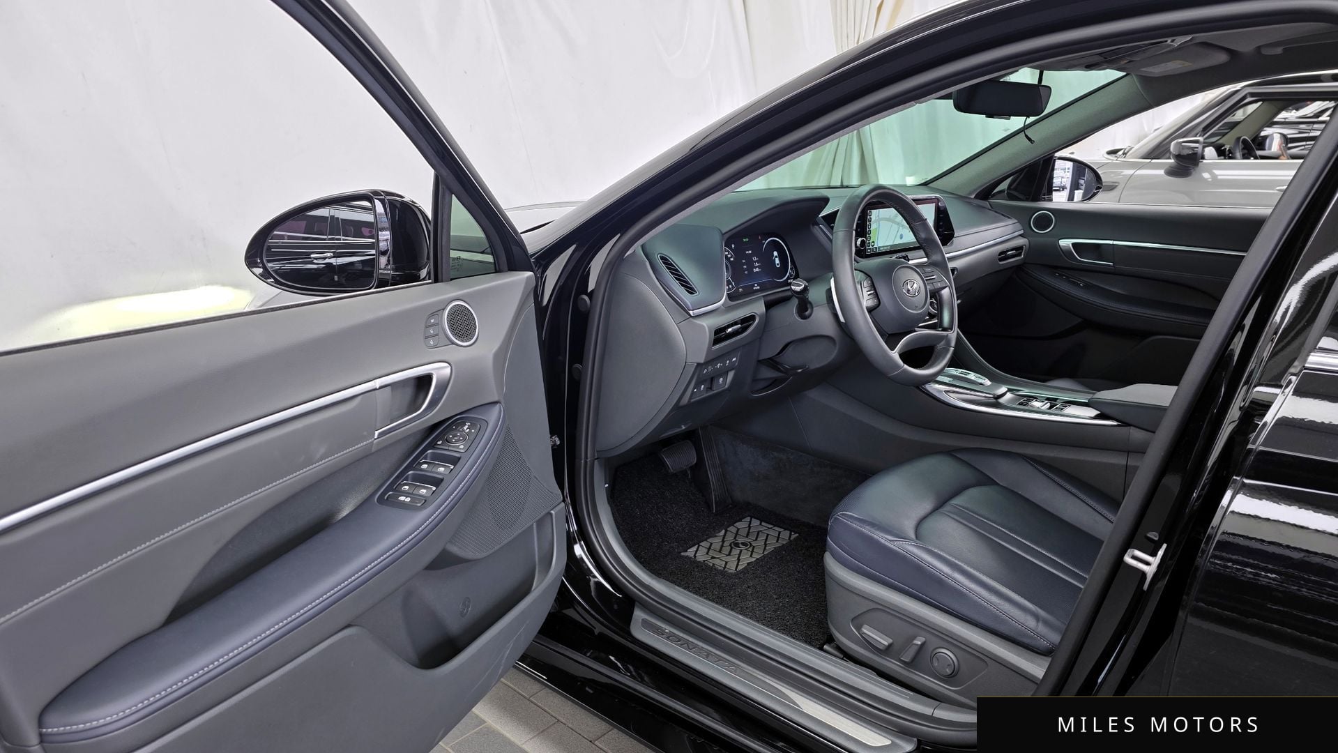 Hyundai Sonata 2023 — миниатюра 10