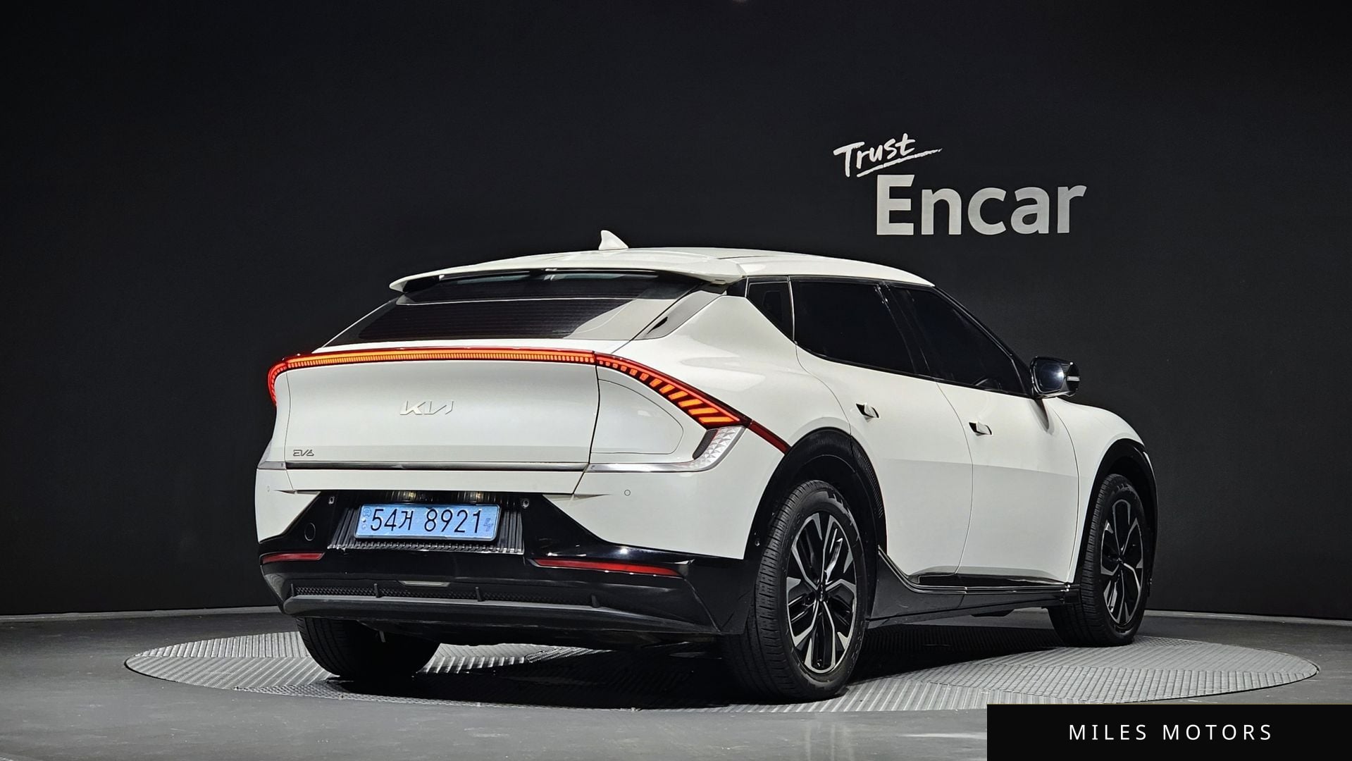 Kia EV6 2022 — миниатюра 2