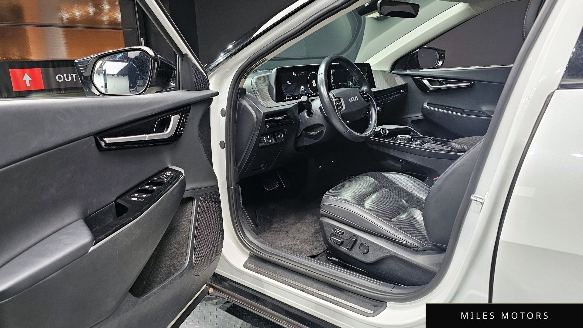 Kia EV6 2022 — миниатюра 10