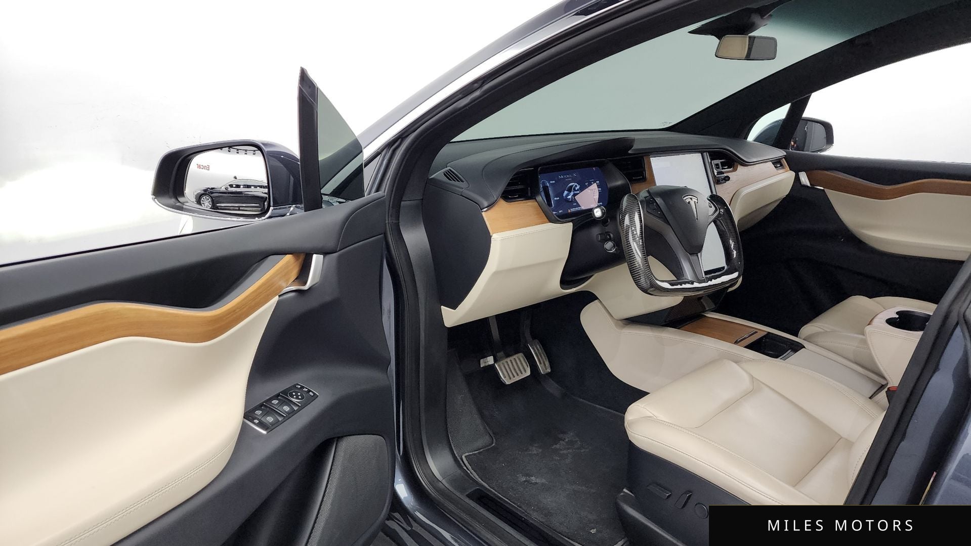 Tesla 모델 X 2020 — миниатюра 10