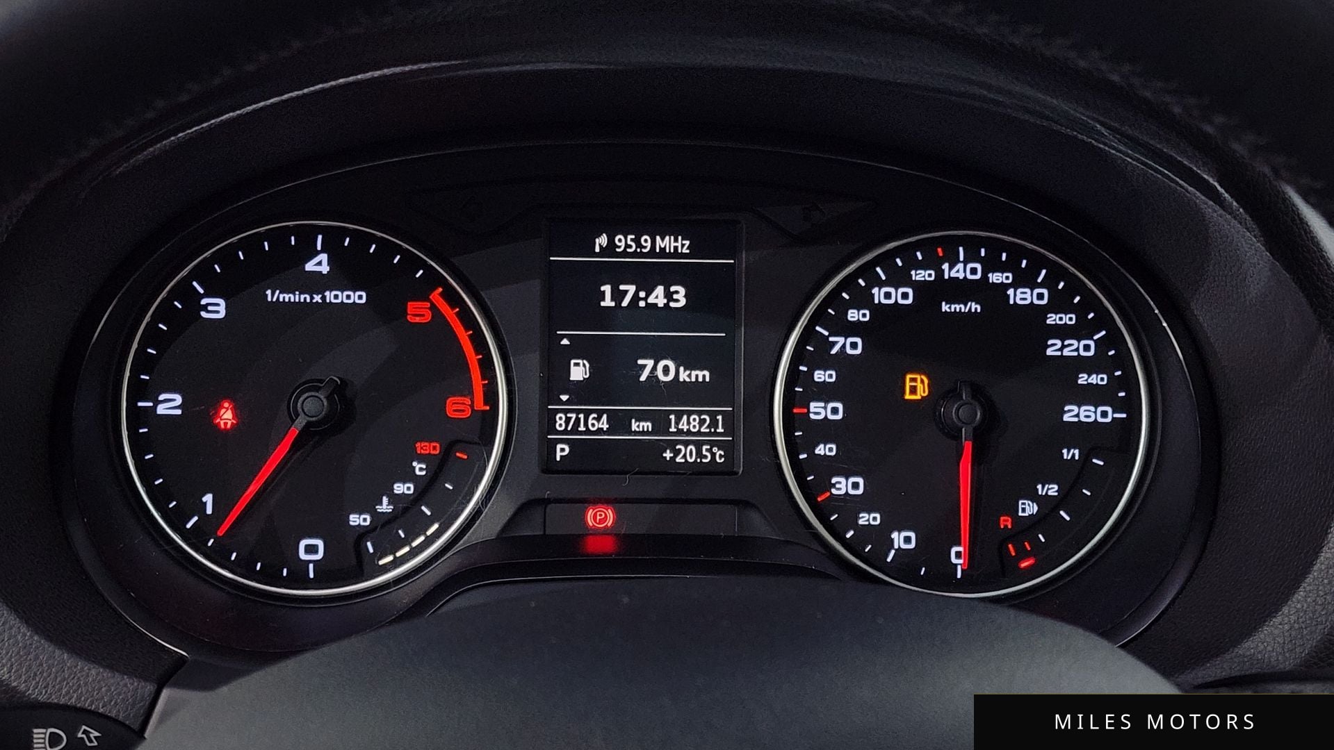 Audi A3 2015 — миниатюра 8