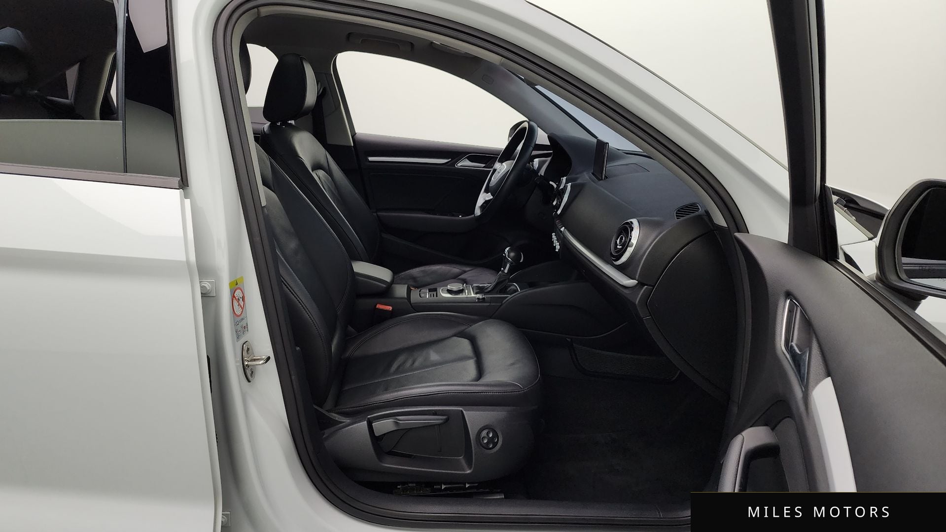 Audi A3 2015 — миниатюра 11