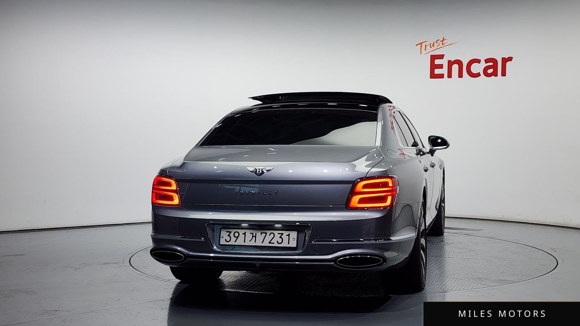 Bentley 플라잉스퍼 2020 — миниатюра 4