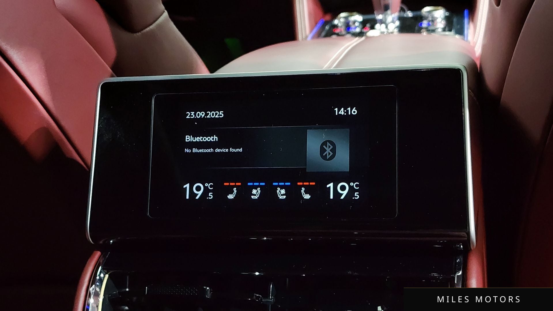 Bentley 플라잉스퍼 2020 — миниатюра 18