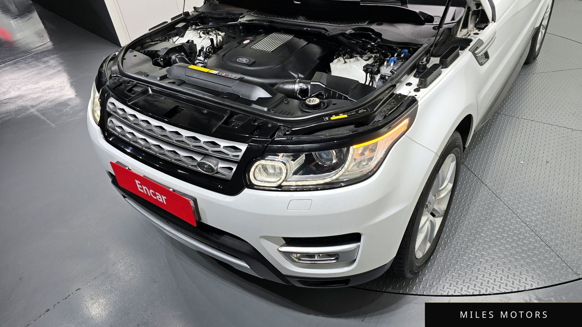 Land Rover Range Rover Sport 2016 — миниатюра 6