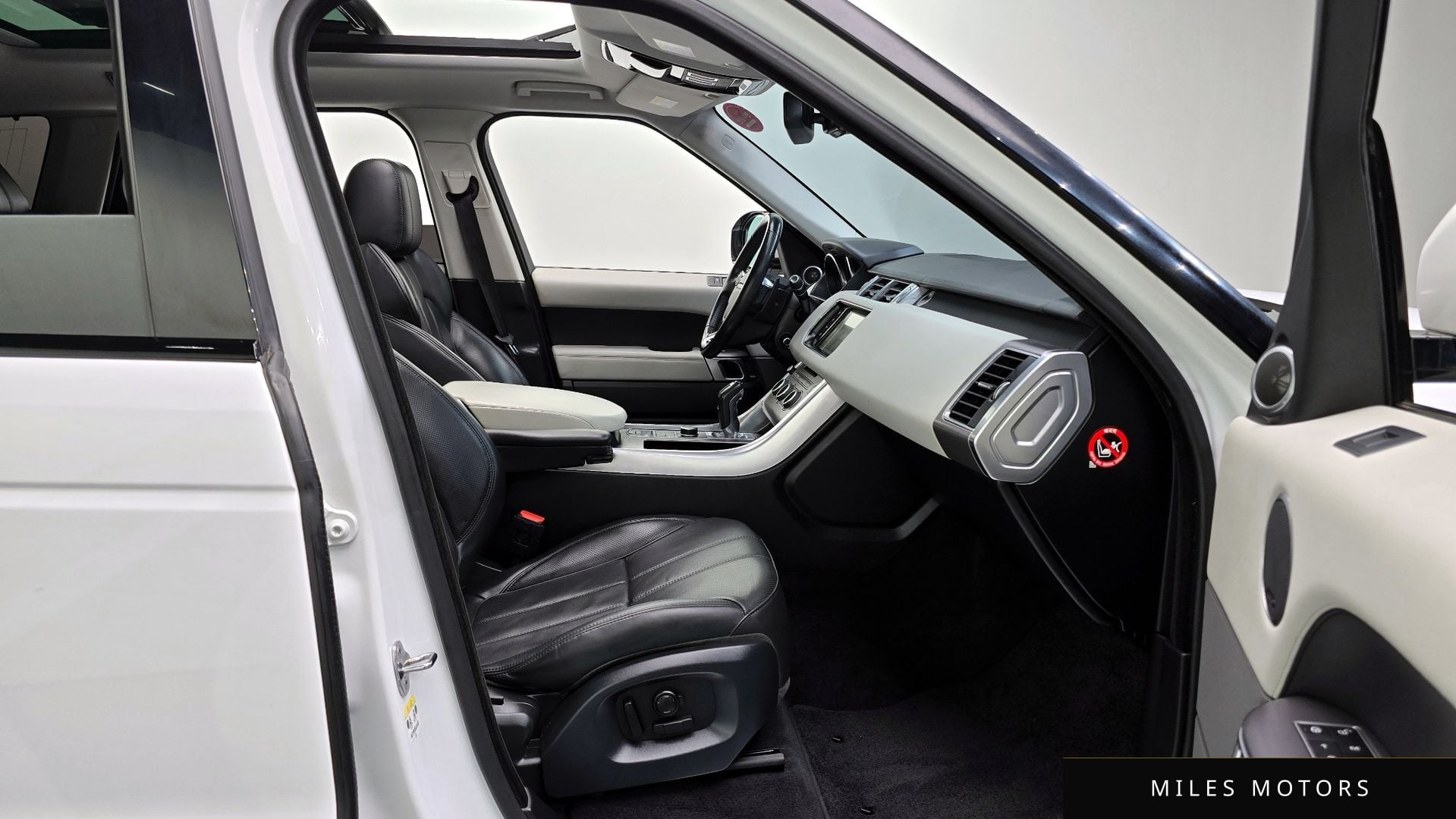 Land Rover Range Rover Sport 2016 — миниатюра 10