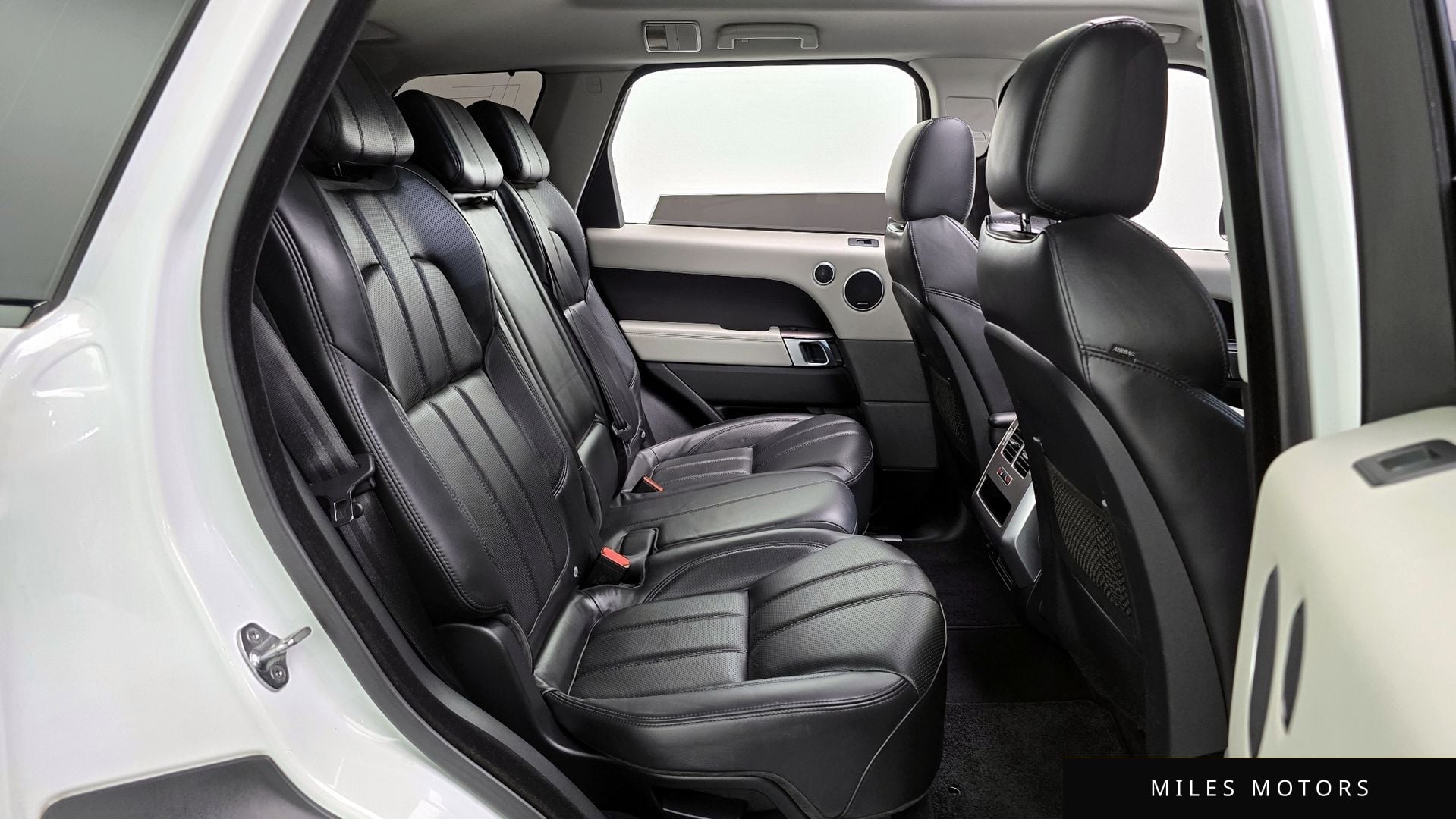 Land Rover Range Rover Sport 2016 — миниатюра 12