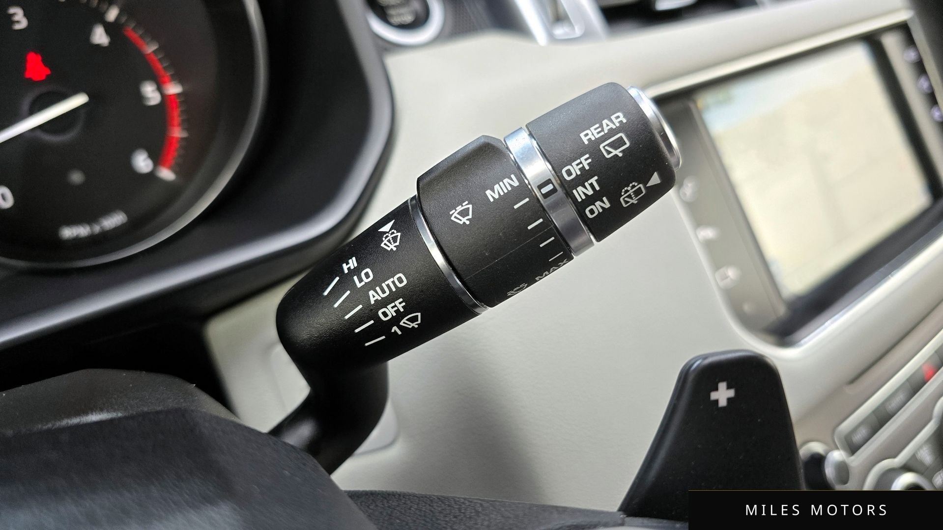 Land Rover Range Rover Sport 2016 — миниатюра 18
