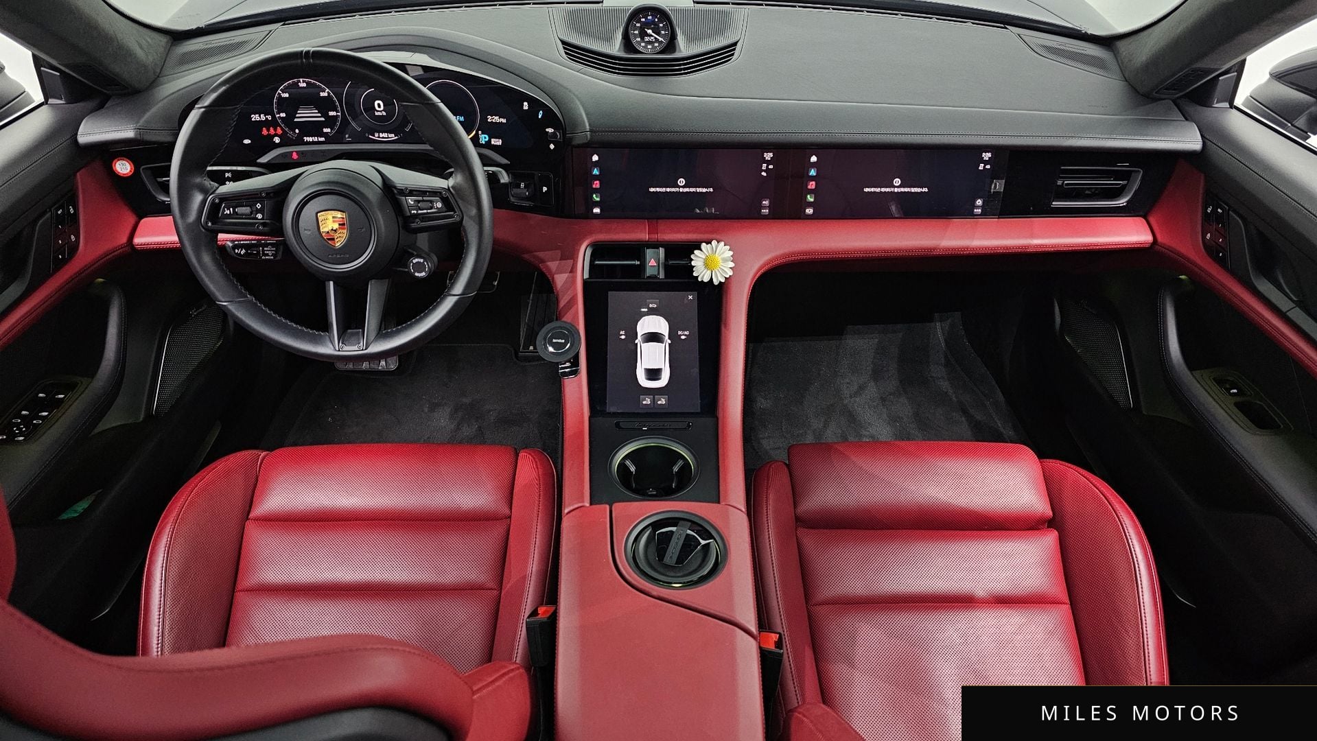 Porsche 타이칸 2021 — миниатюра 7