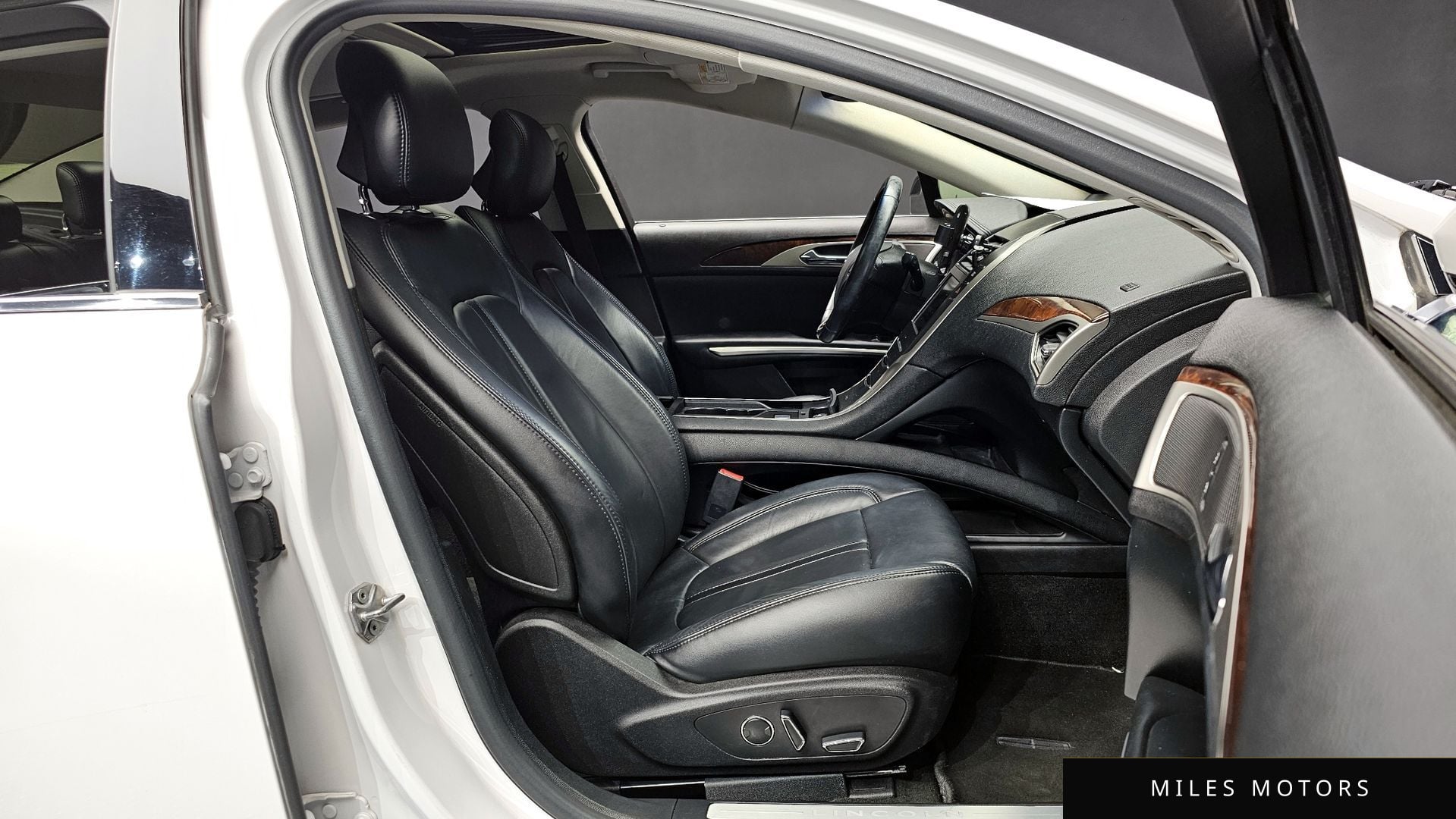 Lincoln MKZ 2016 — миниатюра 10