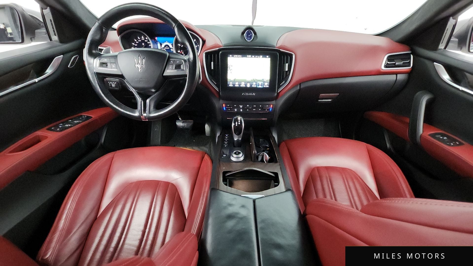 Maserati 기블리 2017 — миниатюра 7