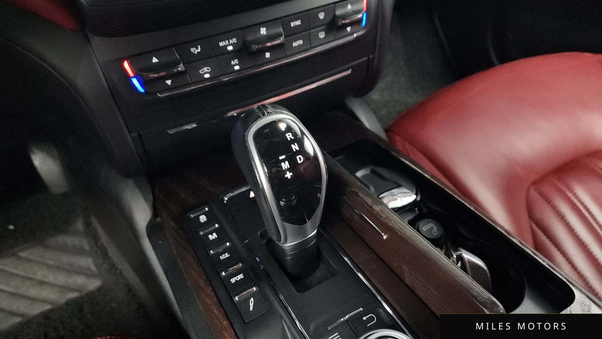 Maserati 기블리 2017 — миниатюра 9