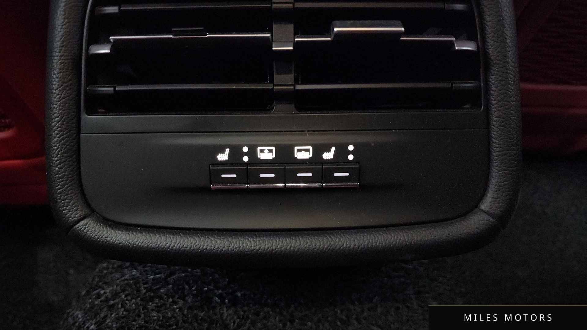 Maserati 기블리 2017 — миниатюра 19
