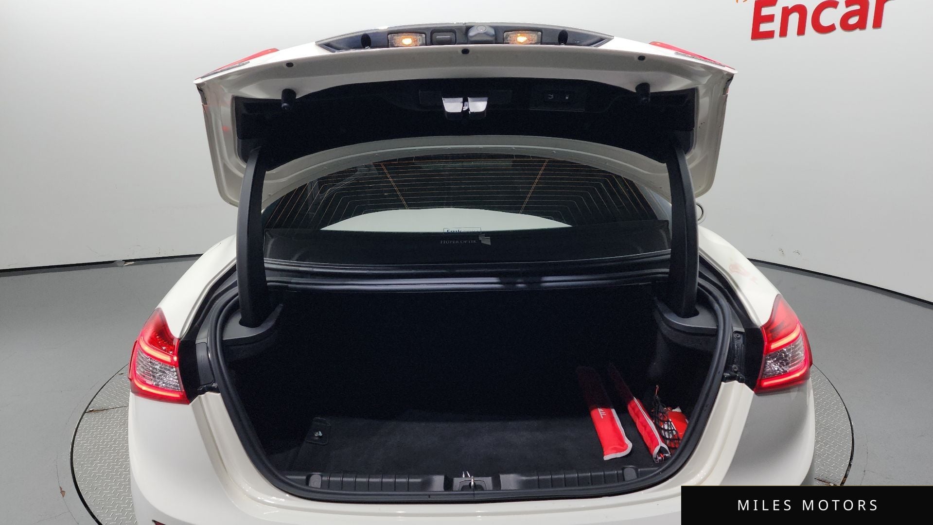 Maserati 기블리 2017 — миниатюра 20