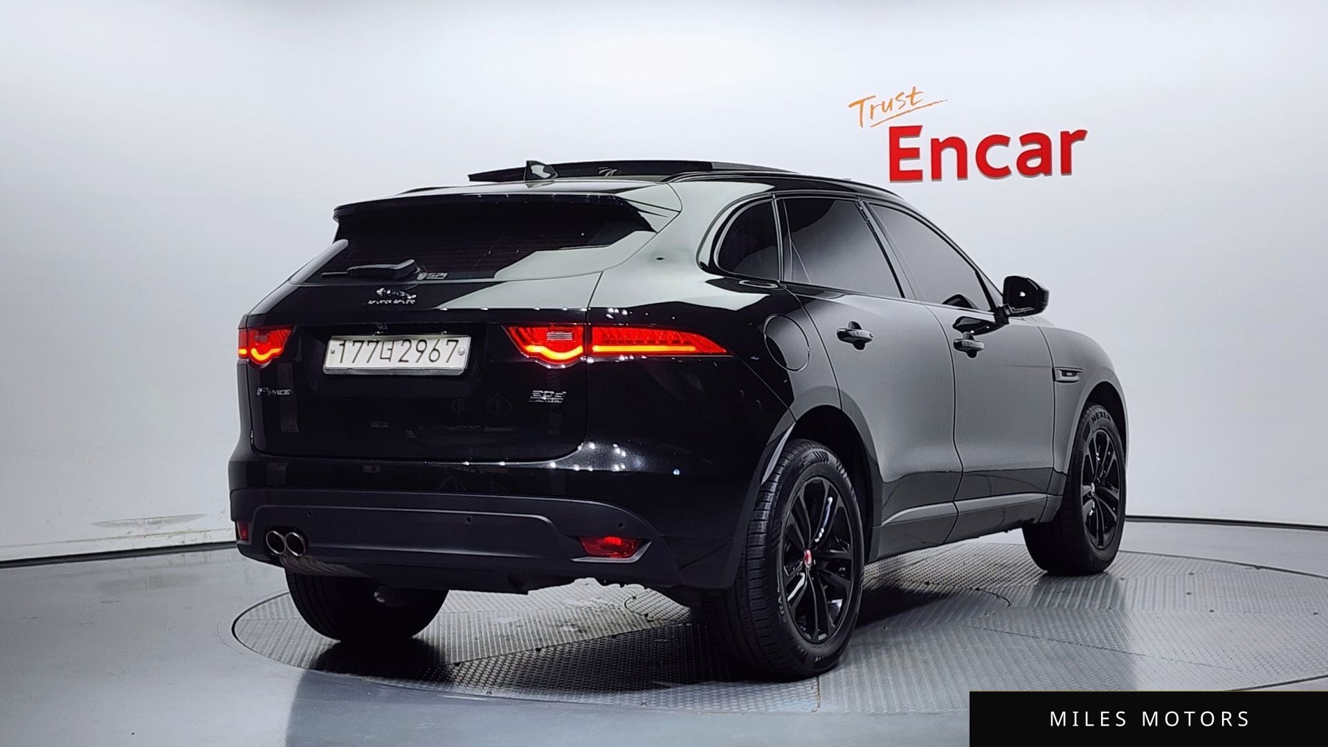 Jaguar F-PACE 2020 — миниатюра 2