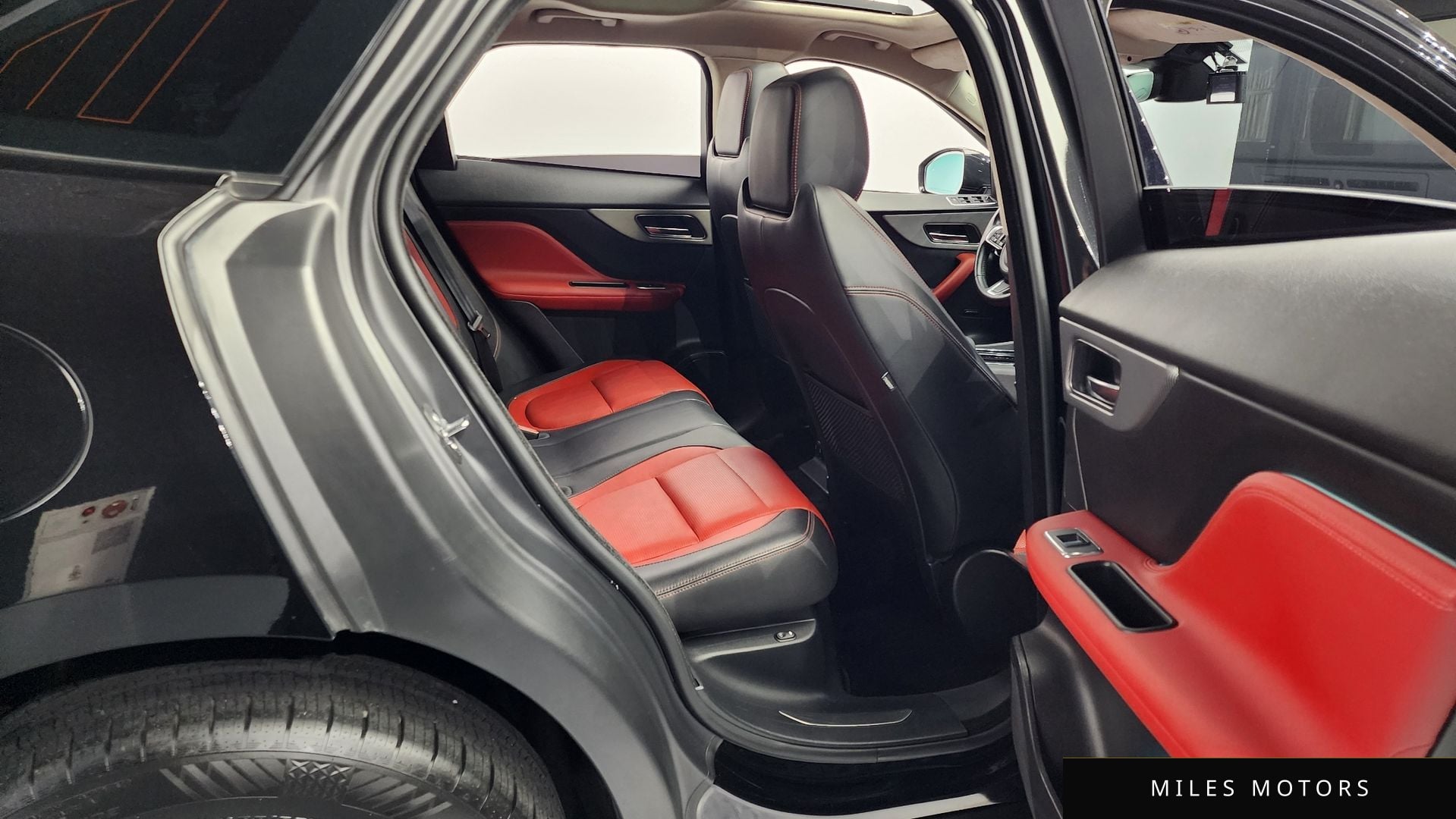 Jaguar F-PACE 2020 — миниатюра 12