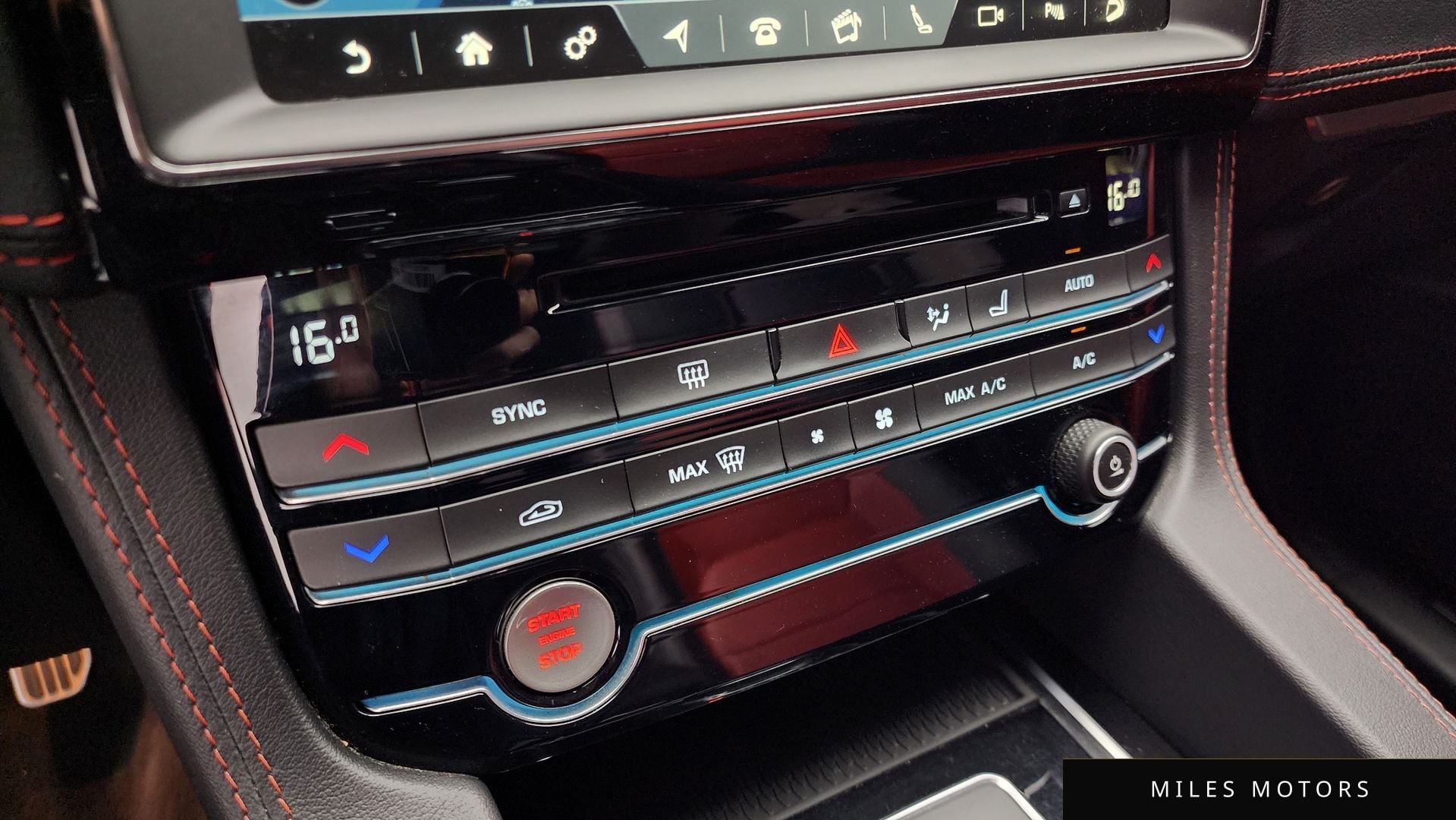 Jaguar F-PACE 2020 — миниатюра 16