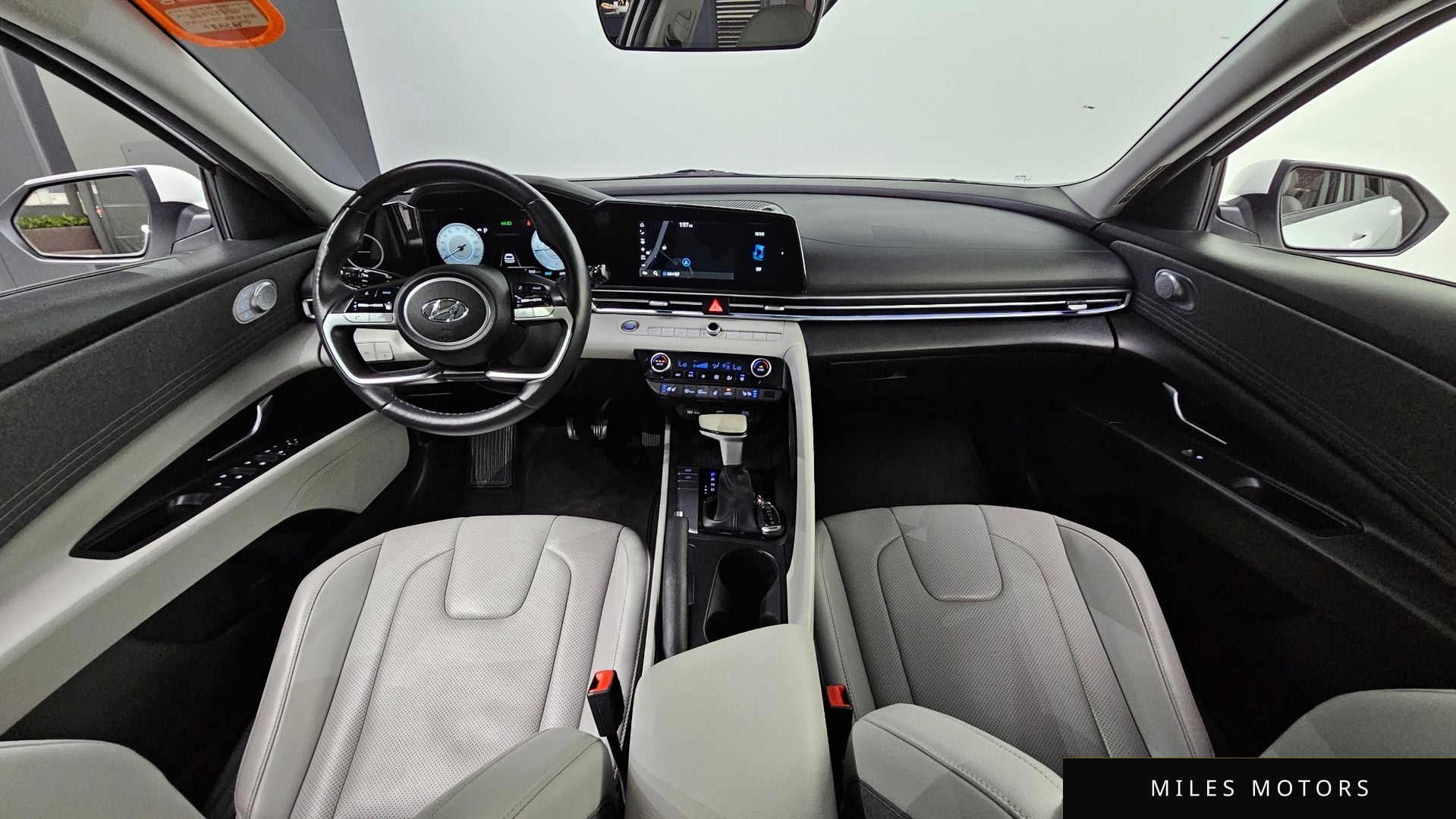 Hyundai AVANTE 2023 — миниатюра 7