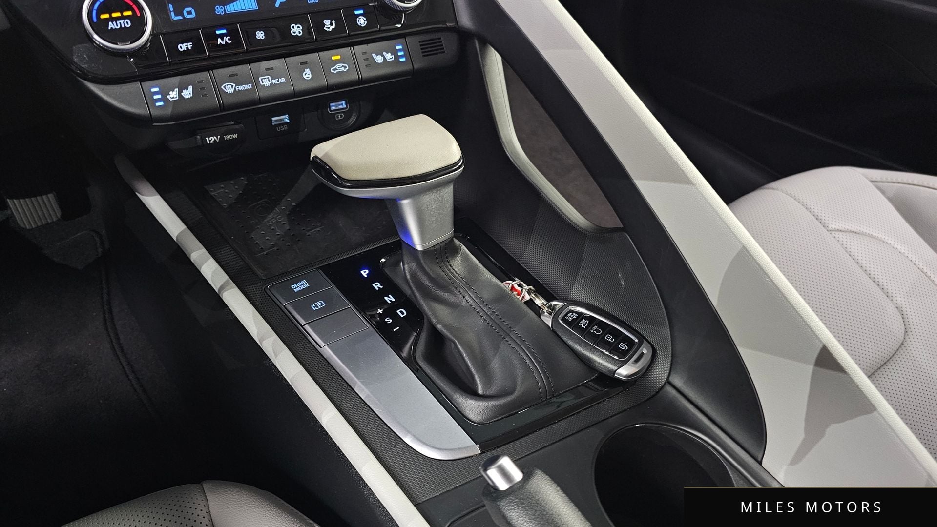 Hyundai AVANTE 2023 — миниатюра 9