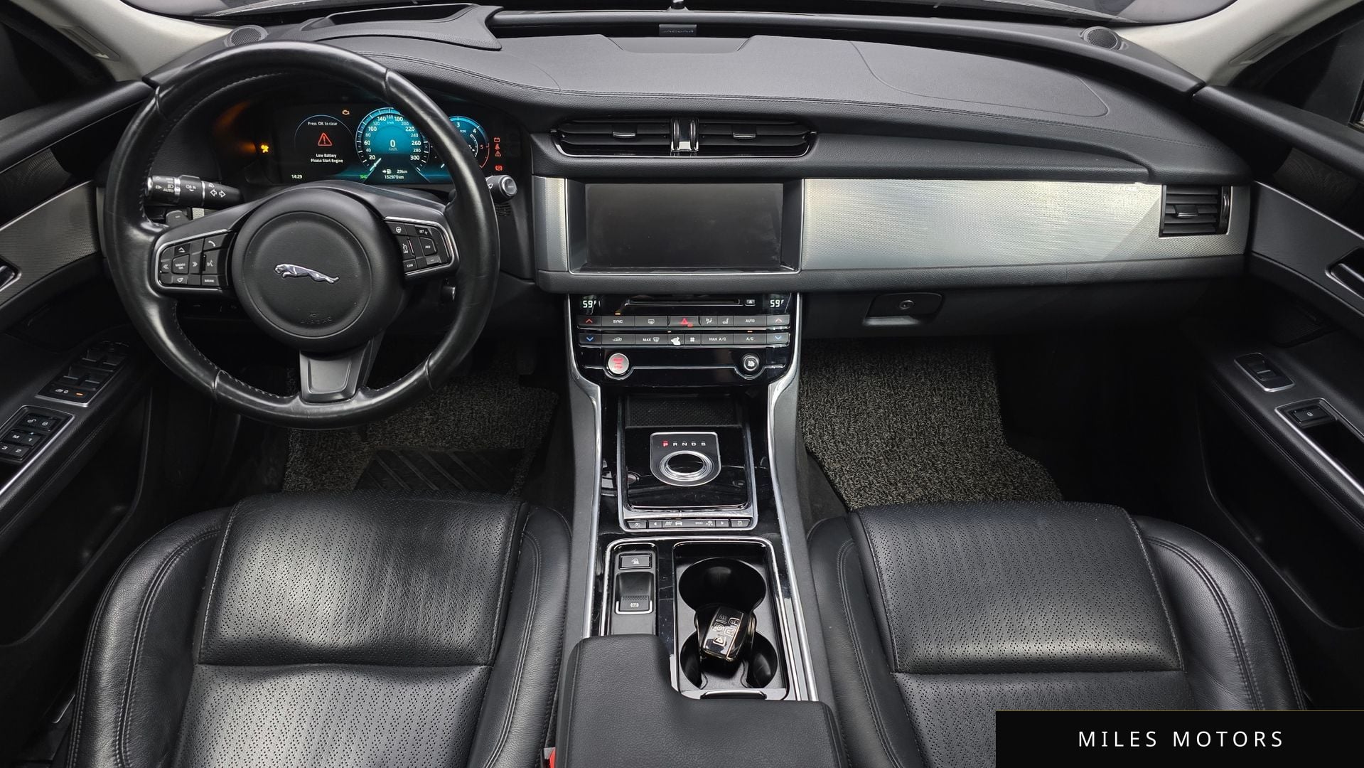 Jaguar XF (X260) 2017 — миниатюра 7