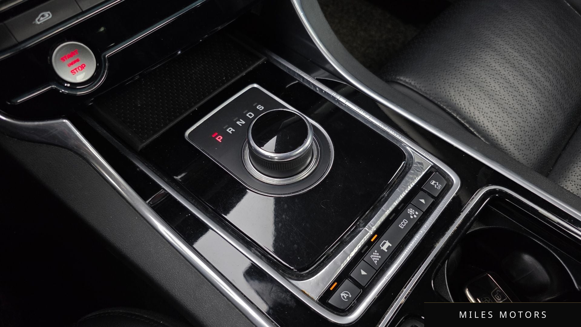 Jaguar XF (X260) 2017 — миниатюра 9