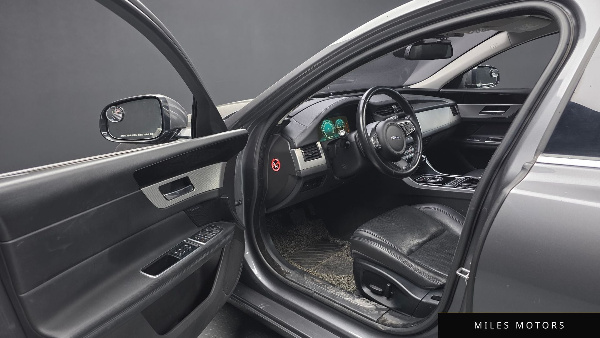 Jaguar XF (X260) 2017 — миниатюра 10