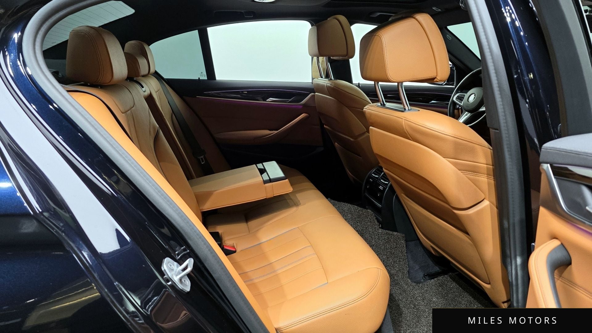 BMW 5 Series (G30) 2021 — миниатюра 12