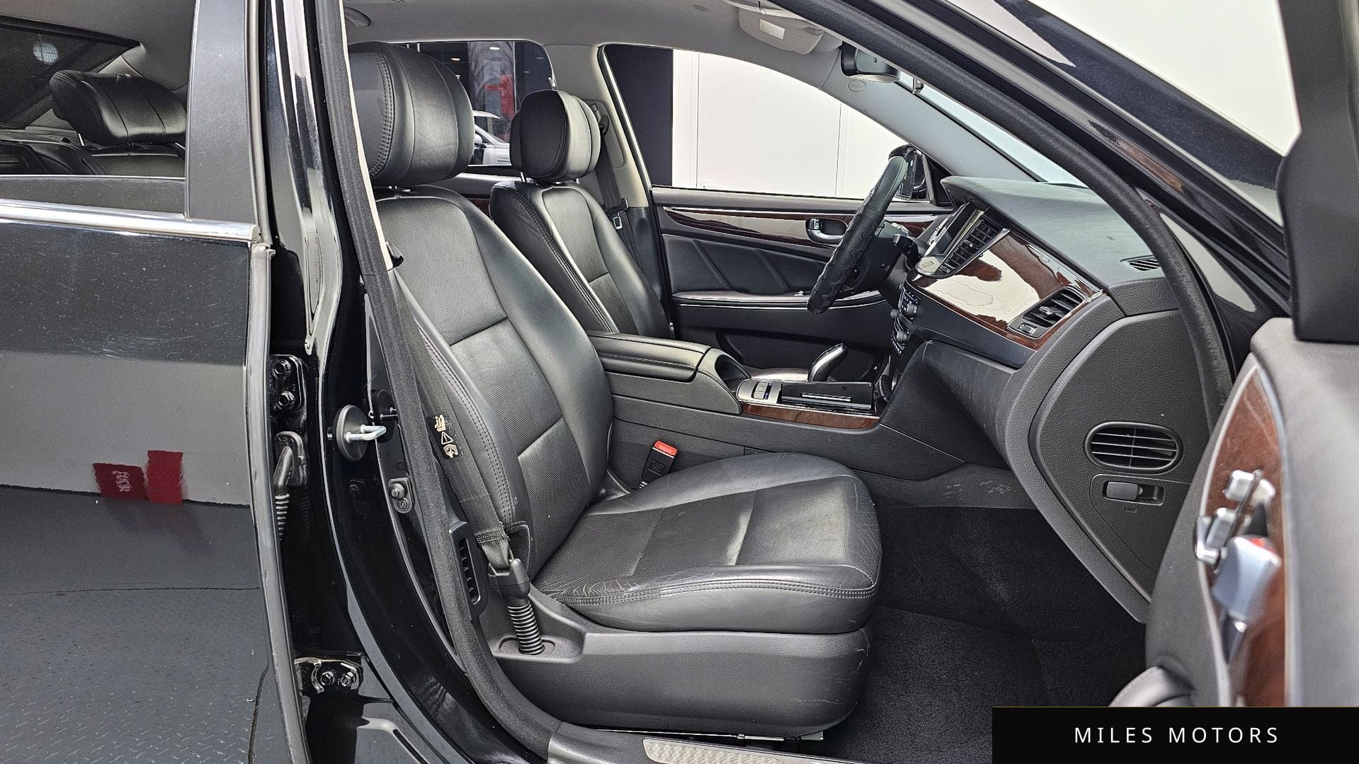 Hyundai Equus 2014 — миниатюра 10