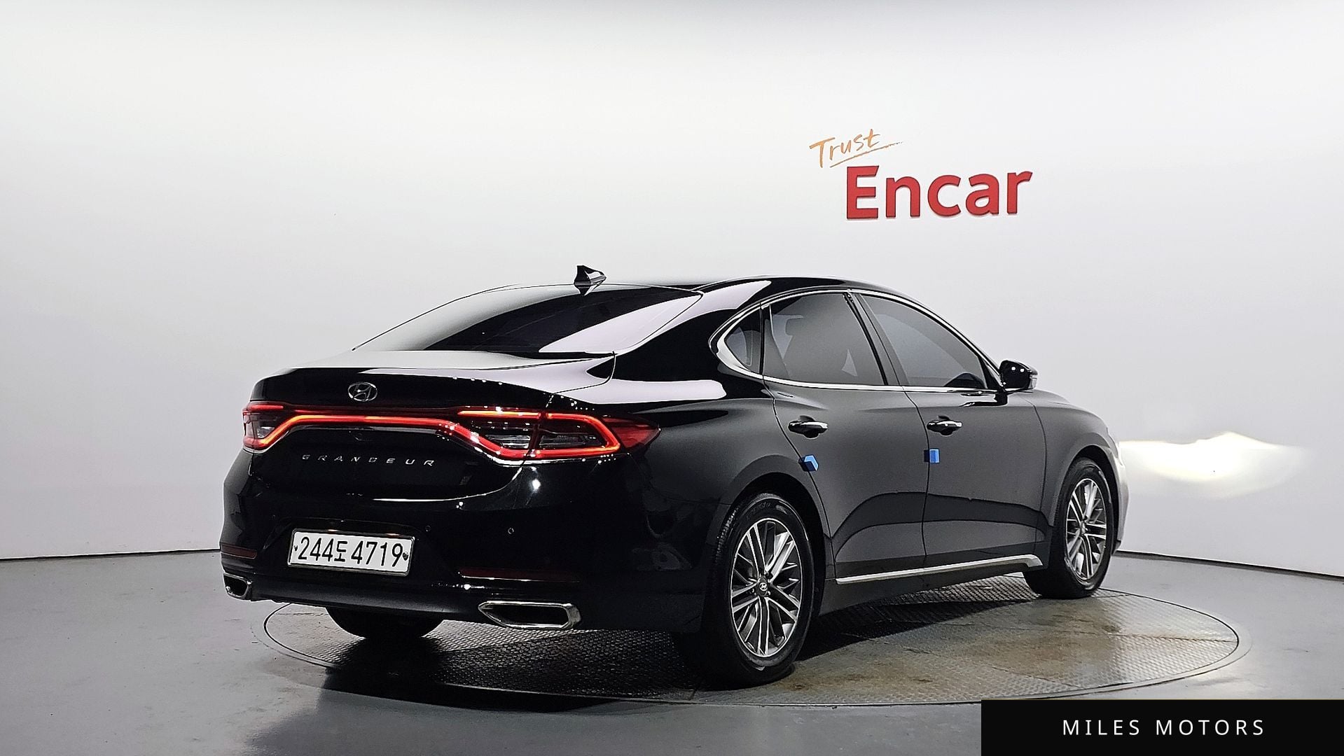 Hyundai Grandeur 2017 — миниатюра 2