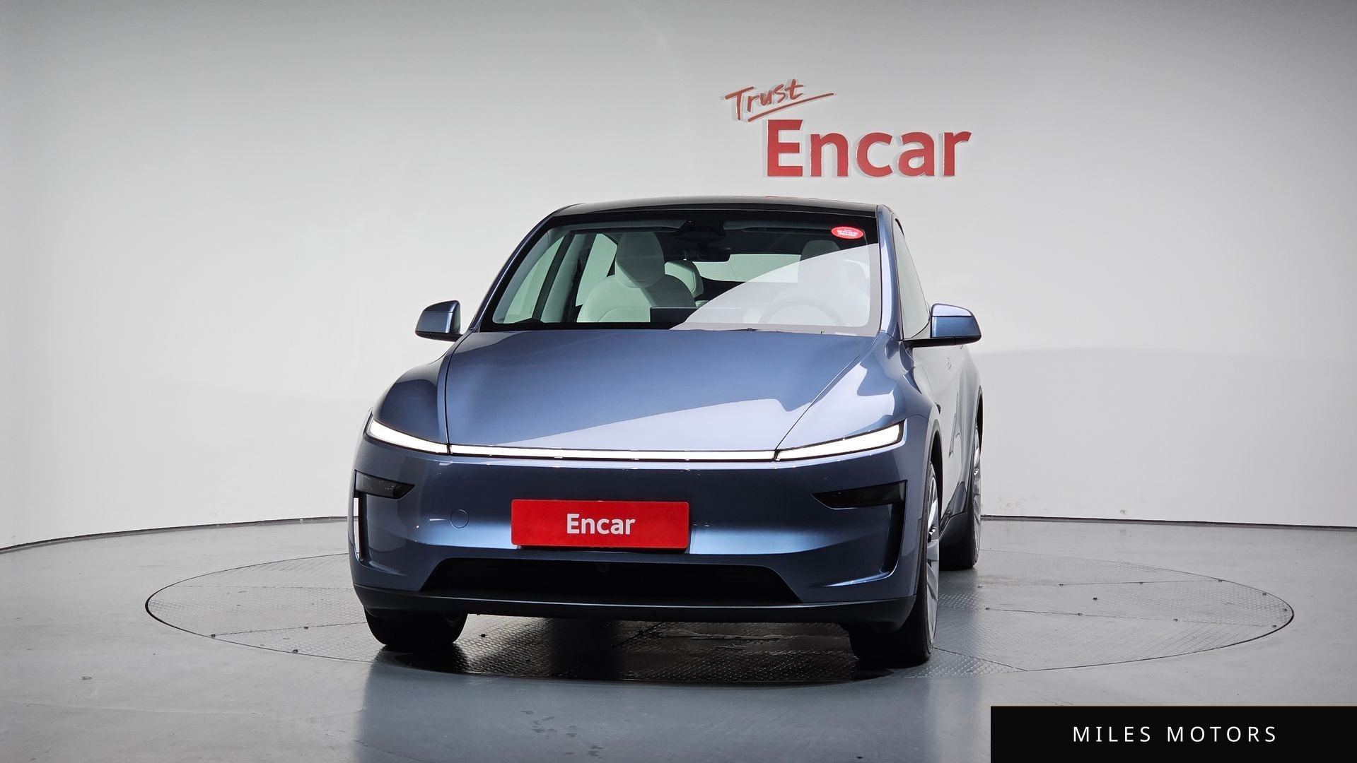 Tesla Model Y 2025 — миниатюра 3