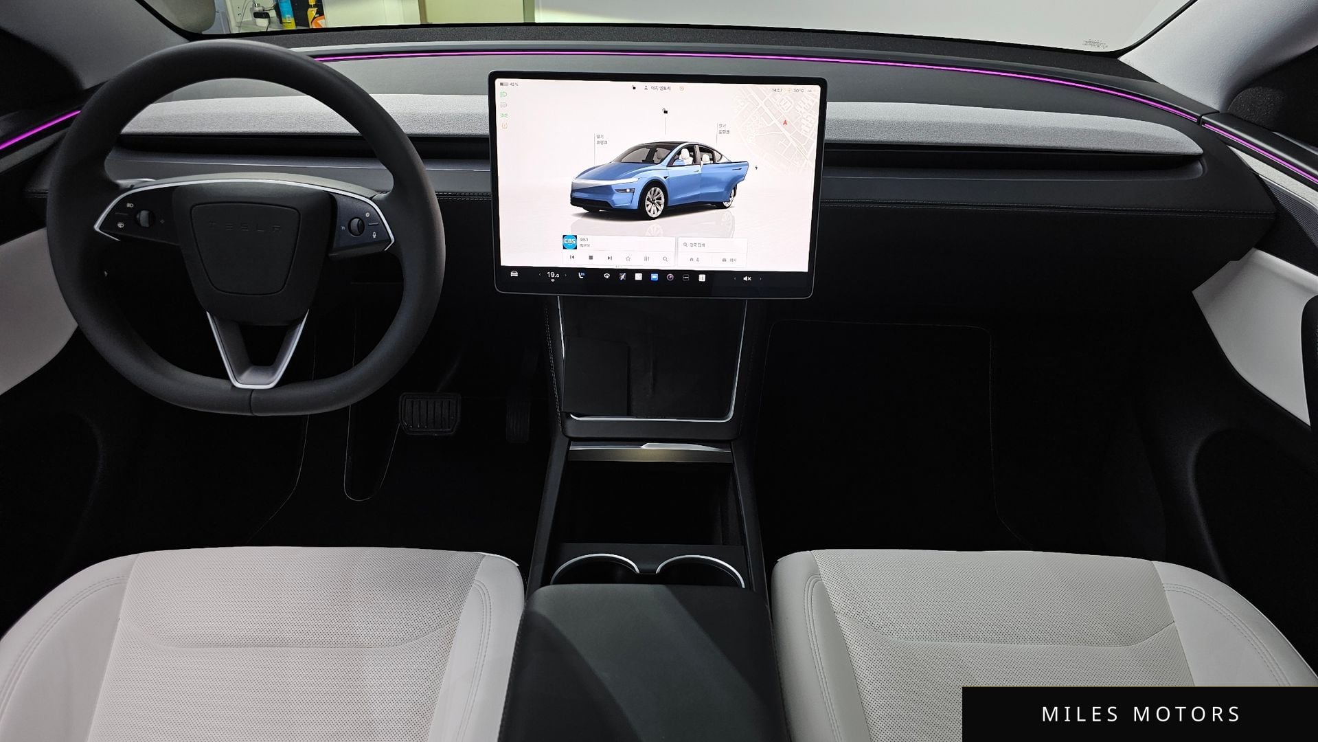 Tesla Model Y 2025 — миниатюра 7