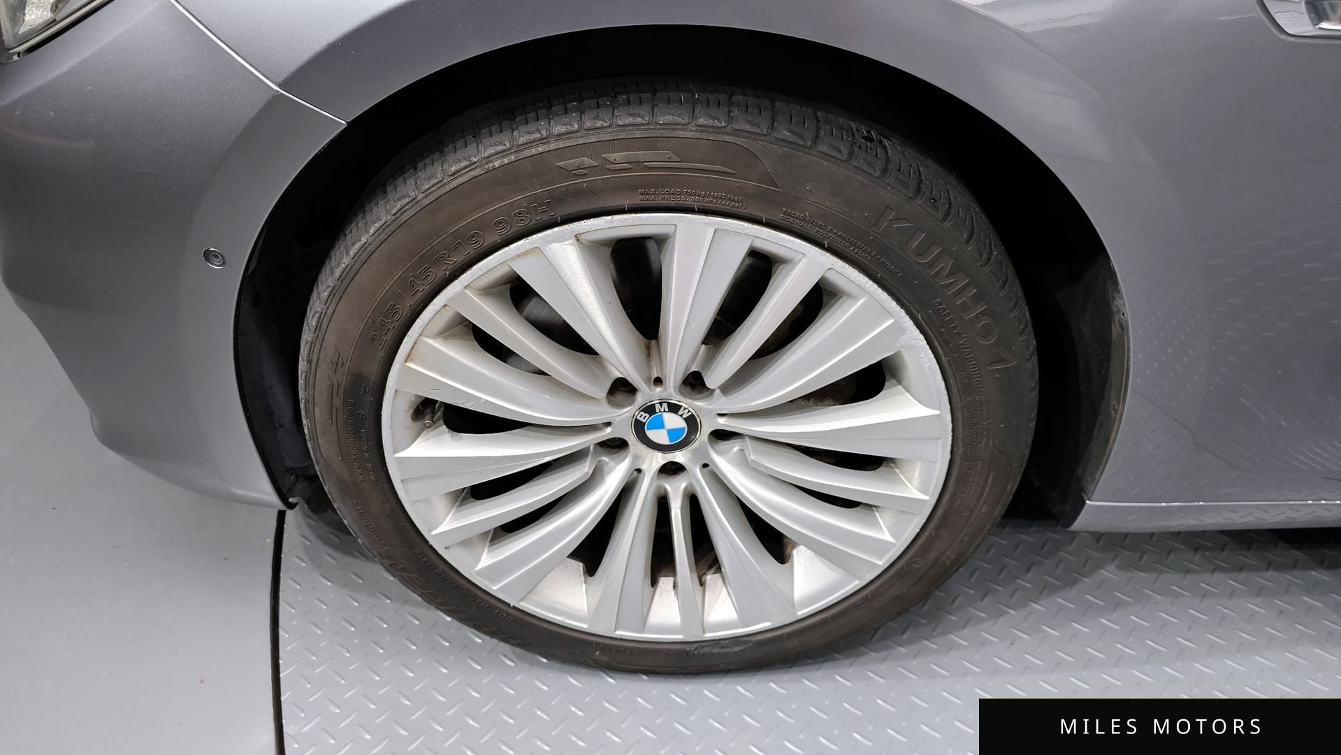 BMW 5 Series GT (F07) 2014 — миниатюра 5