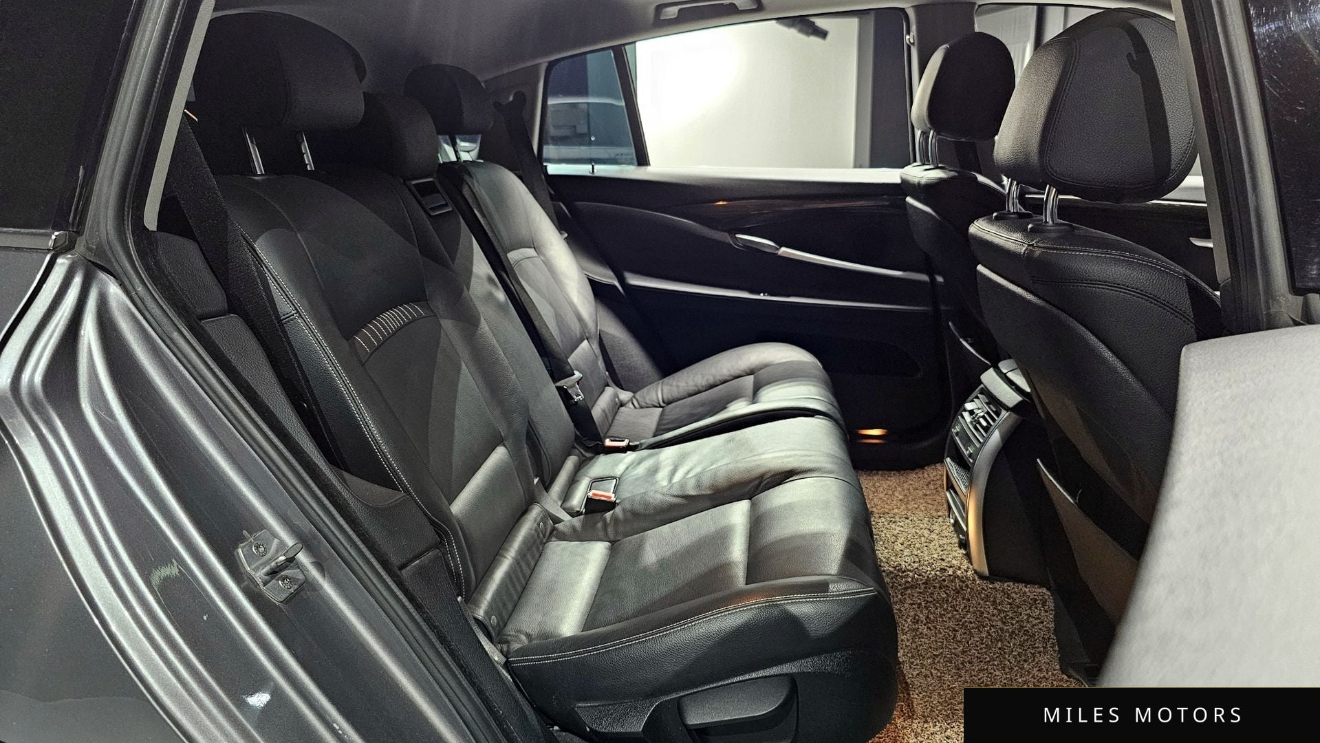 BMW 5 Series GT (F07) 2014 — миниатюра 12