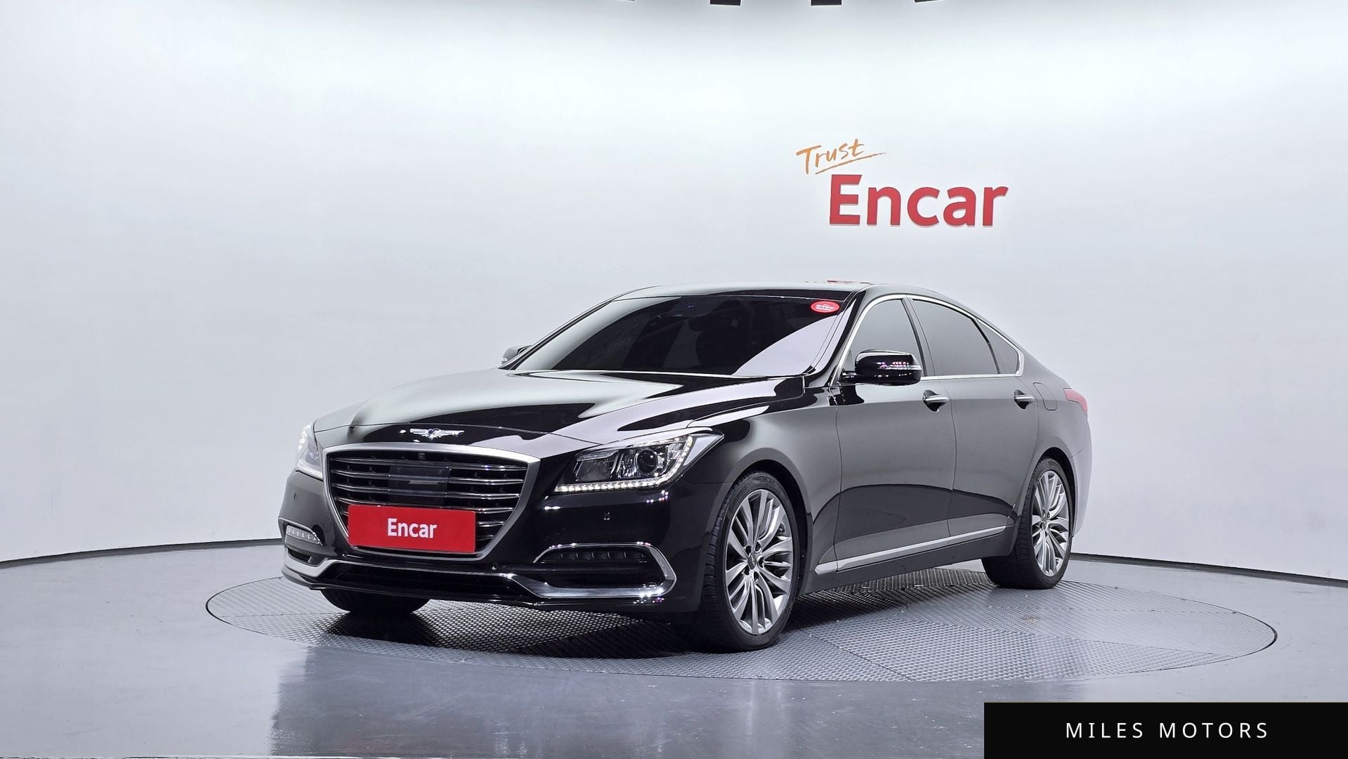 Genesis G80 2019 — фото 1 из 12