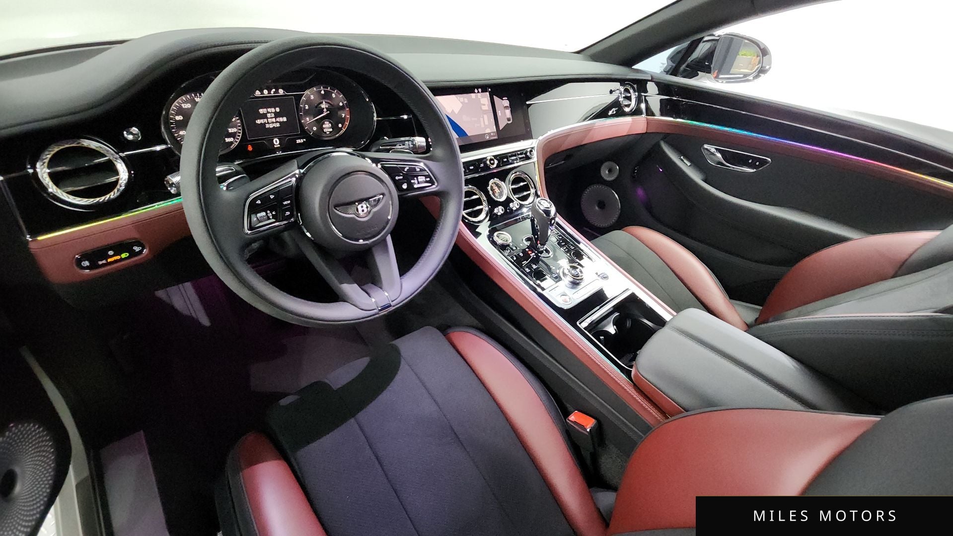 Bentley Continental GT 2023 — миниатюра 7