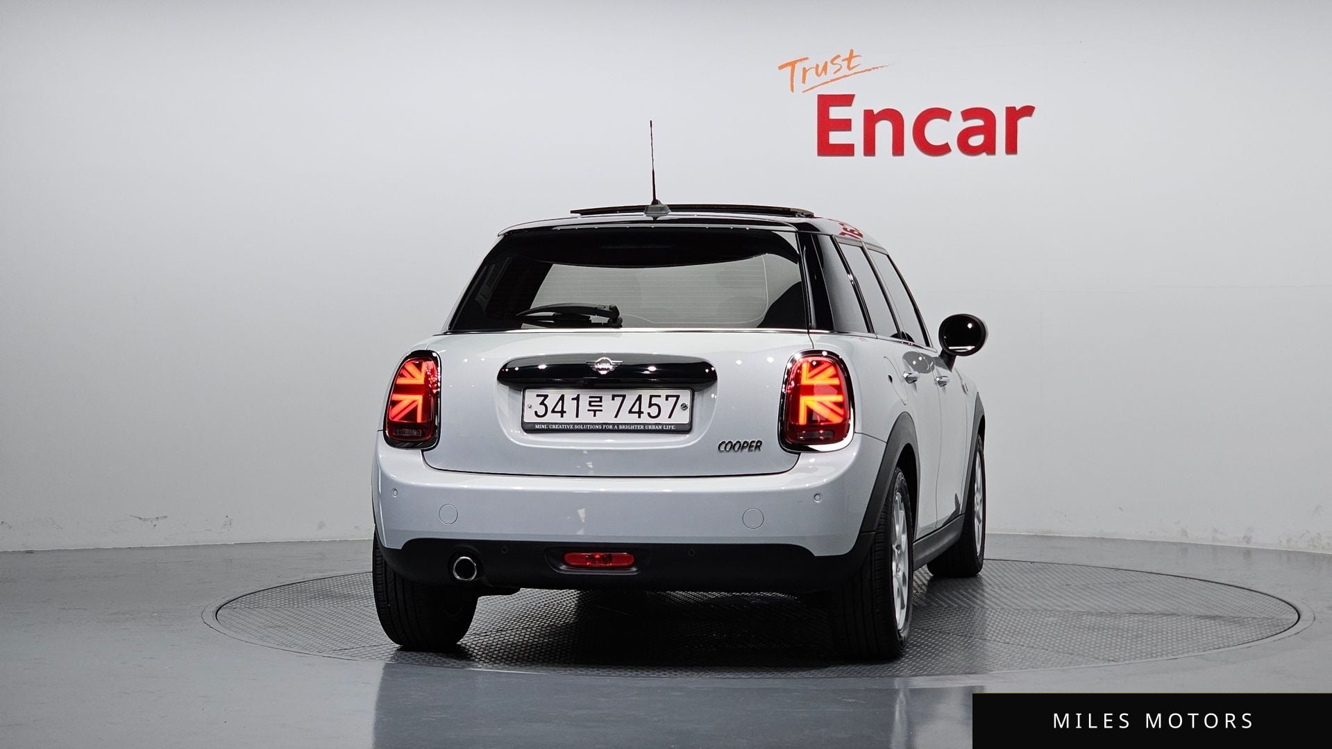 MINI Cooper 2020 — миниатюра 4